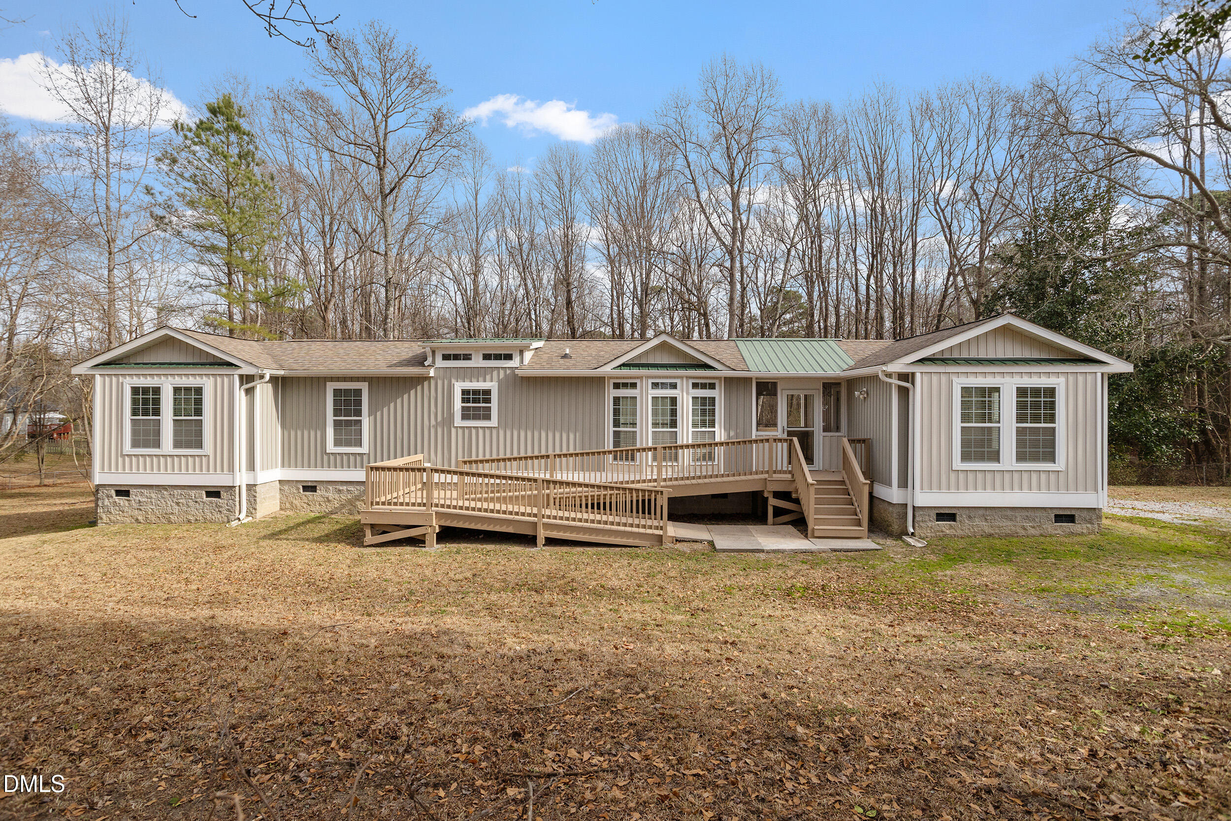 5148 Commission Drive Property Photo 1