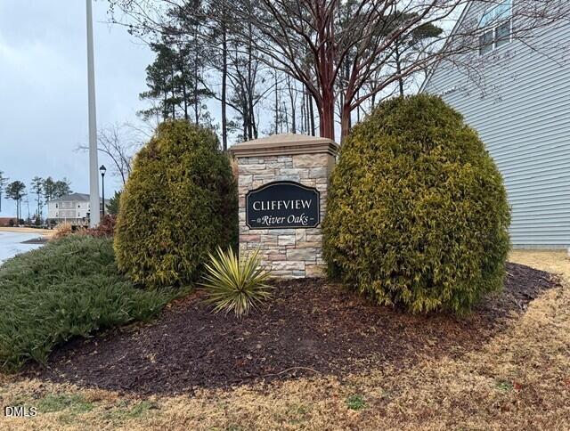 53 Hidden Grove Court Property Photo 2
