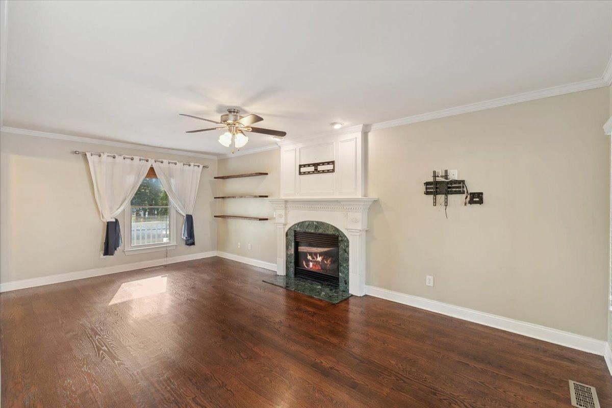 2310 Walden Creek Drive Property Photo 9