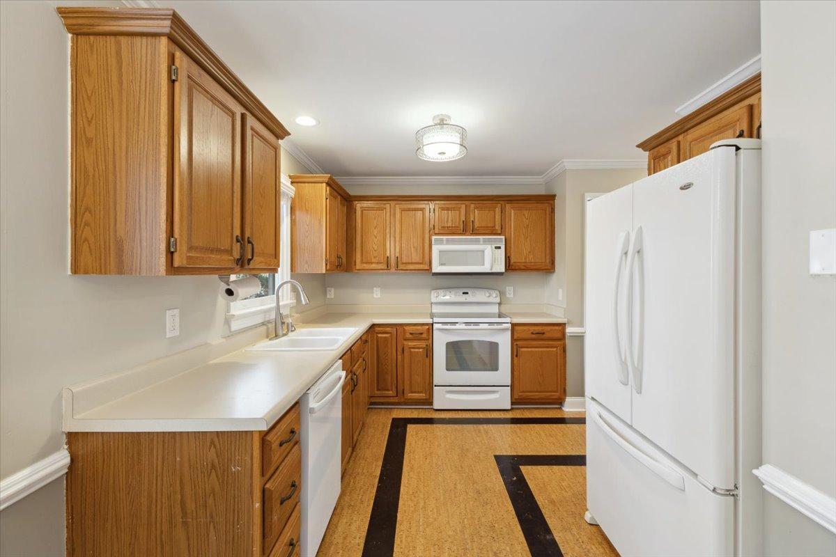 2310 Walden Creek Drive Property Photo 14