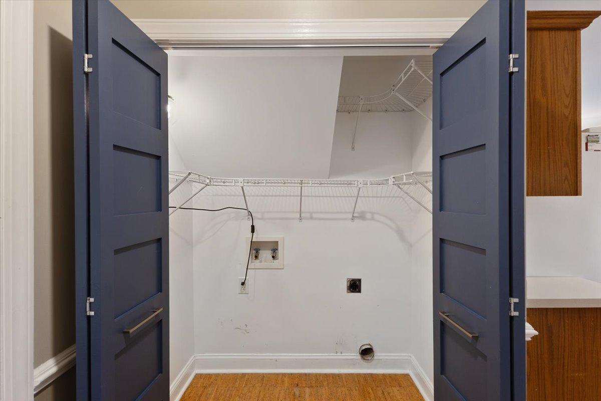 2310 Walden Creek Drive Property Photo 18