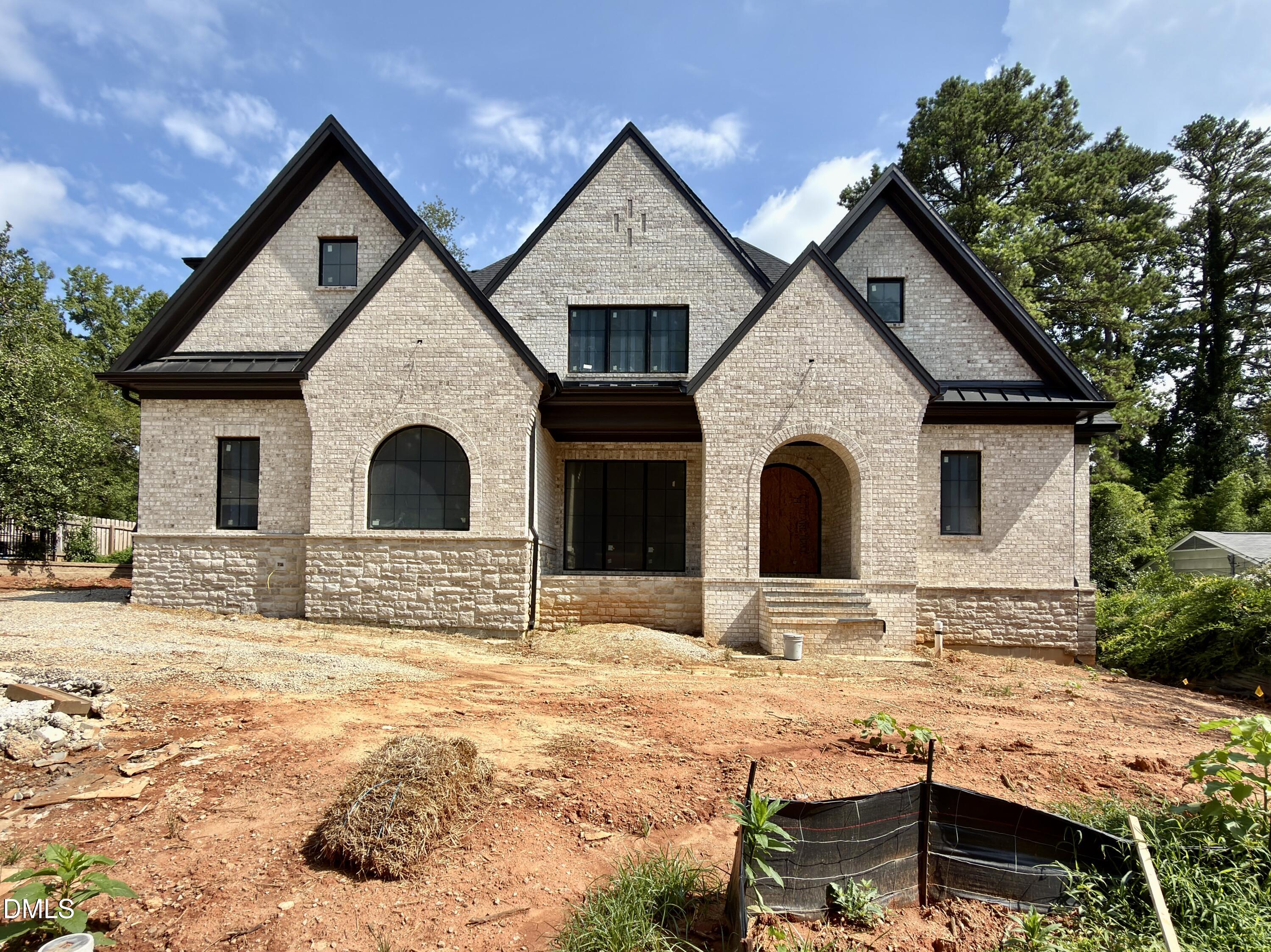3422 Redbud Lane Property Photo 1