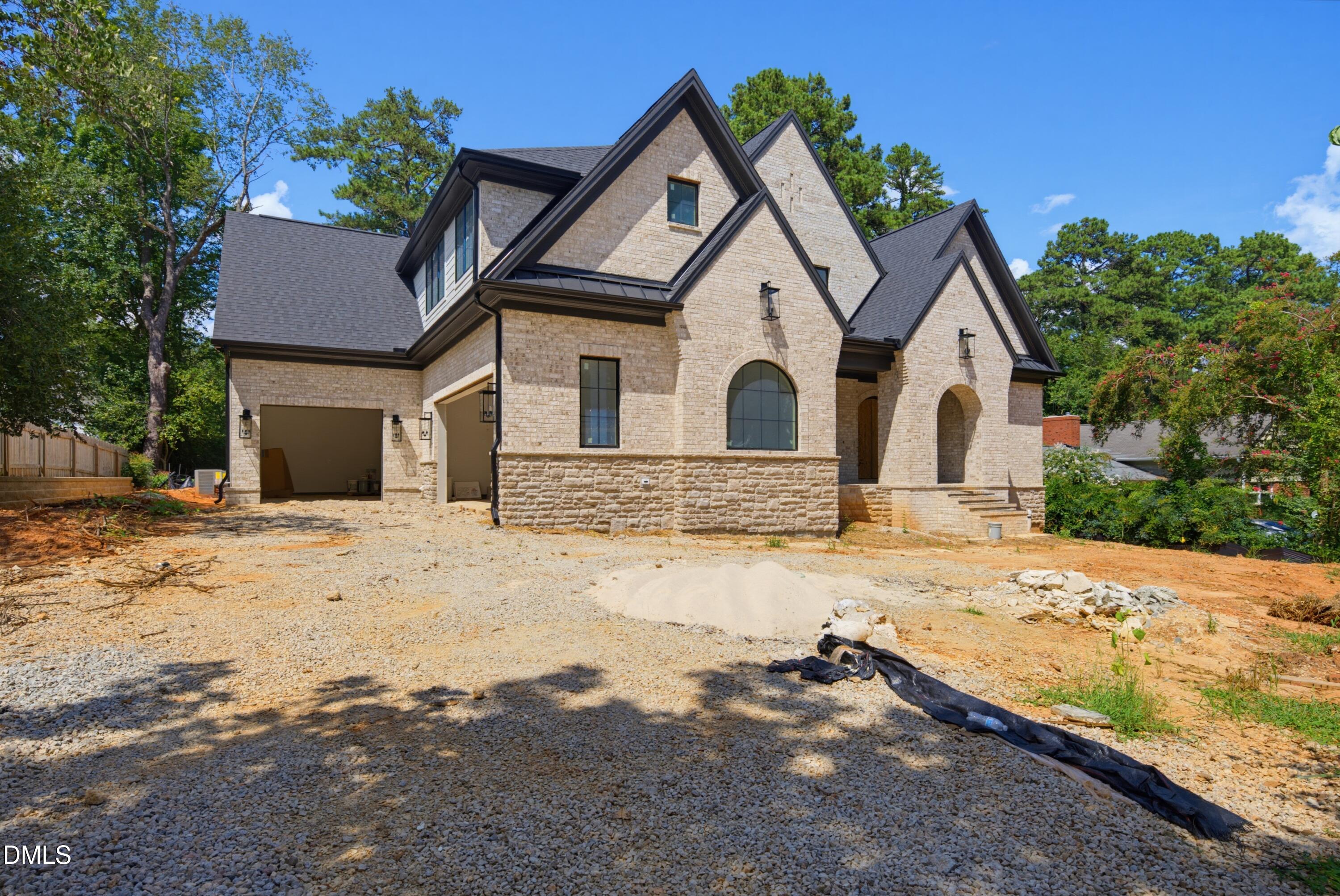3422 Redbud Lane Property Photo 2