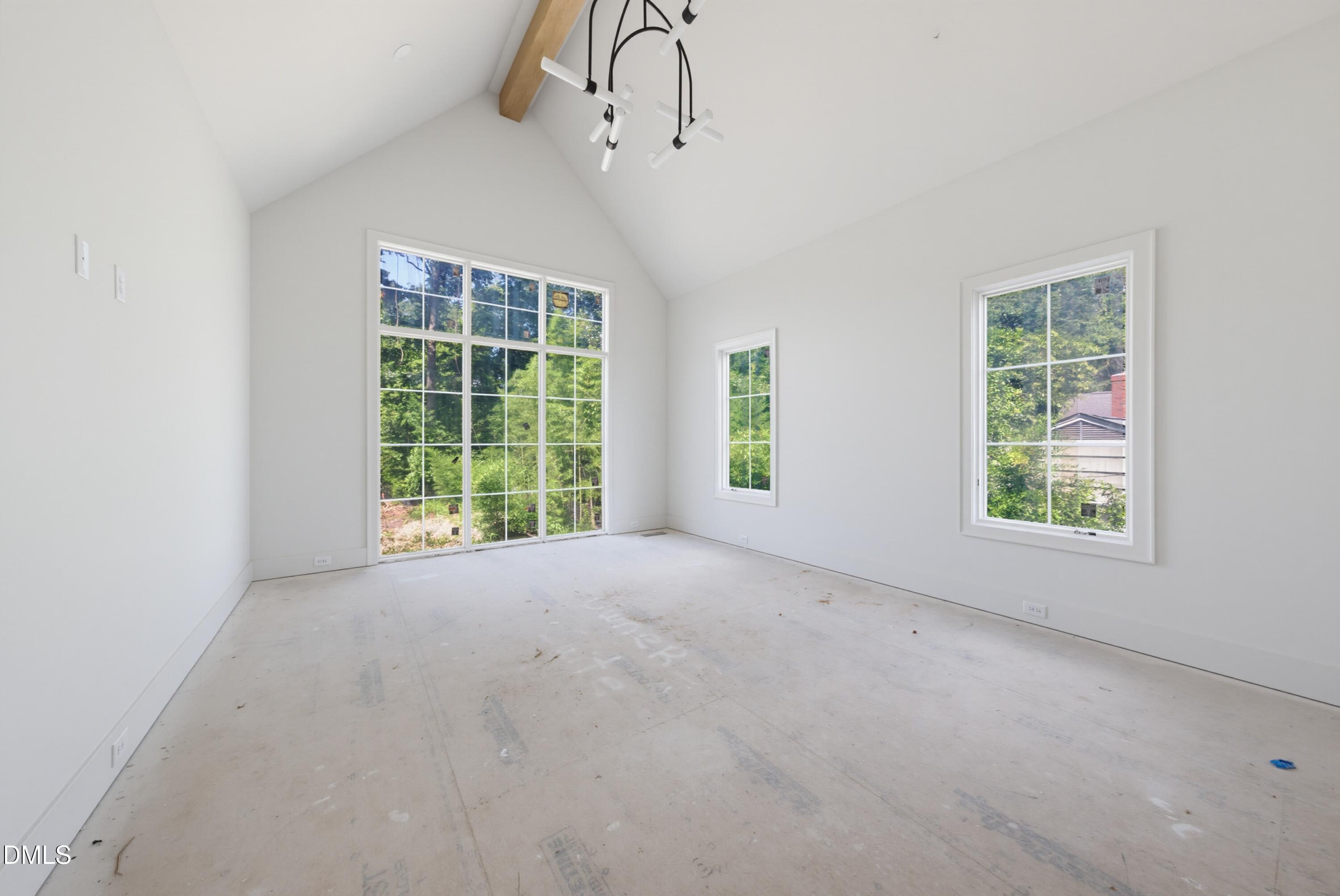 3422 Redbud Lane Property Photo 13