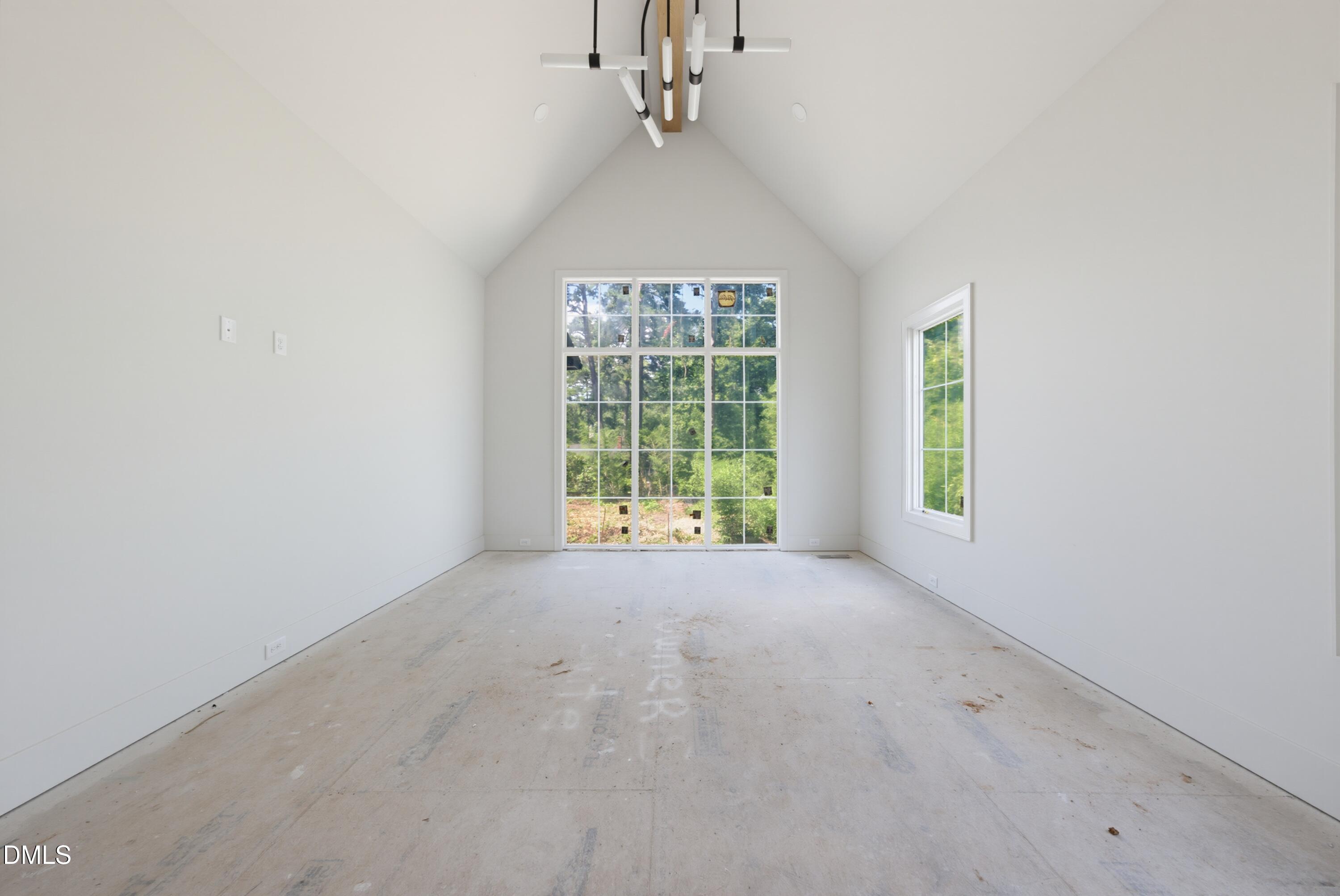 3422 Redbud Lane Property Photo 14