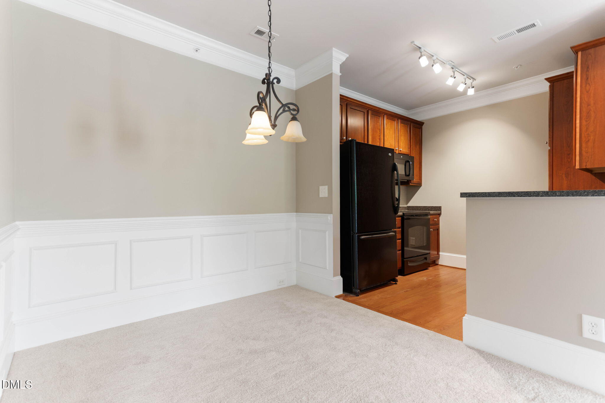734 Portstewart Drive Property Photo 9