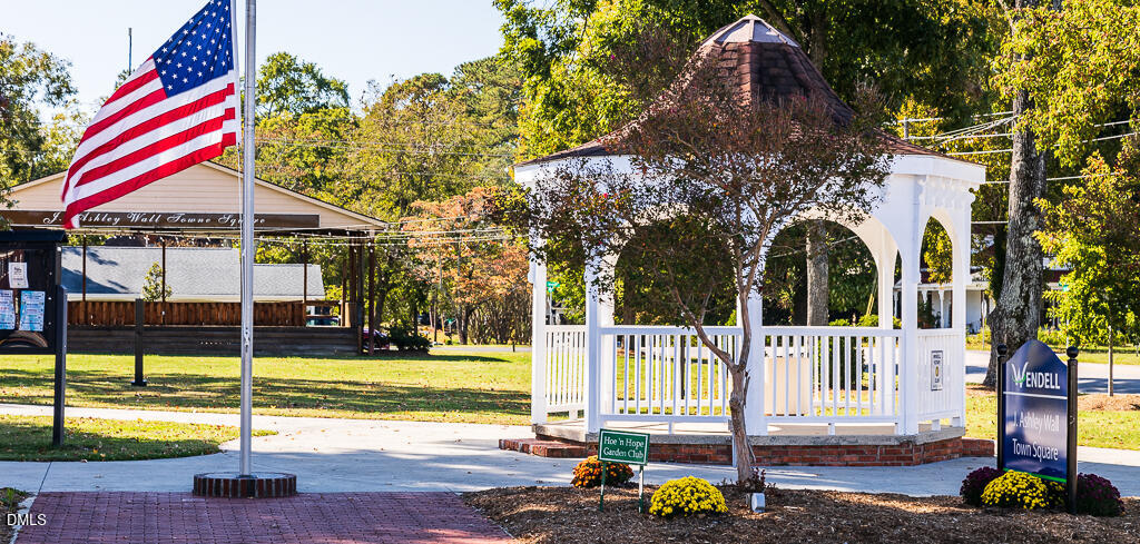 324 Sweetbay Tree Drive Property Photo 38