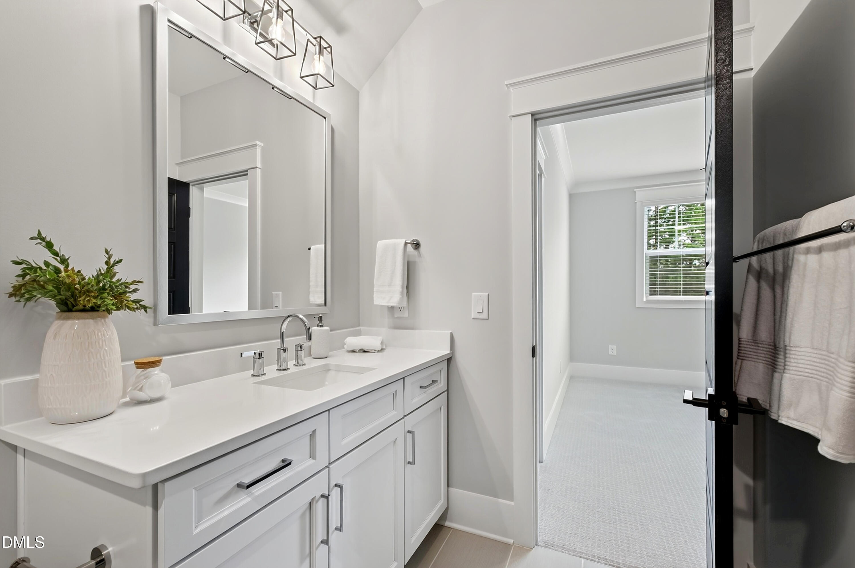 2433 Rosslare Mews Lane Property Photo 41