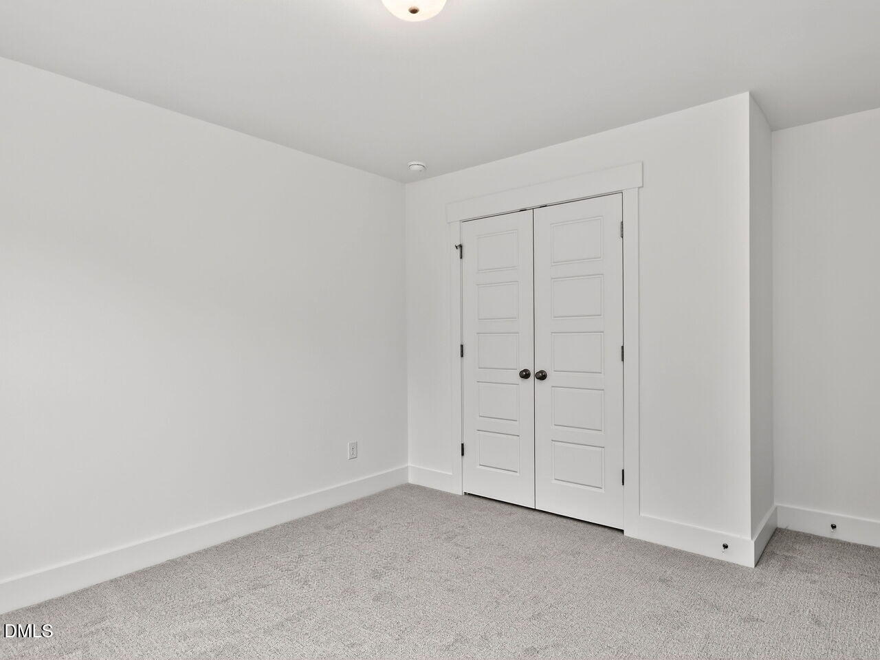 368 North Village Parkway Property Photo 31