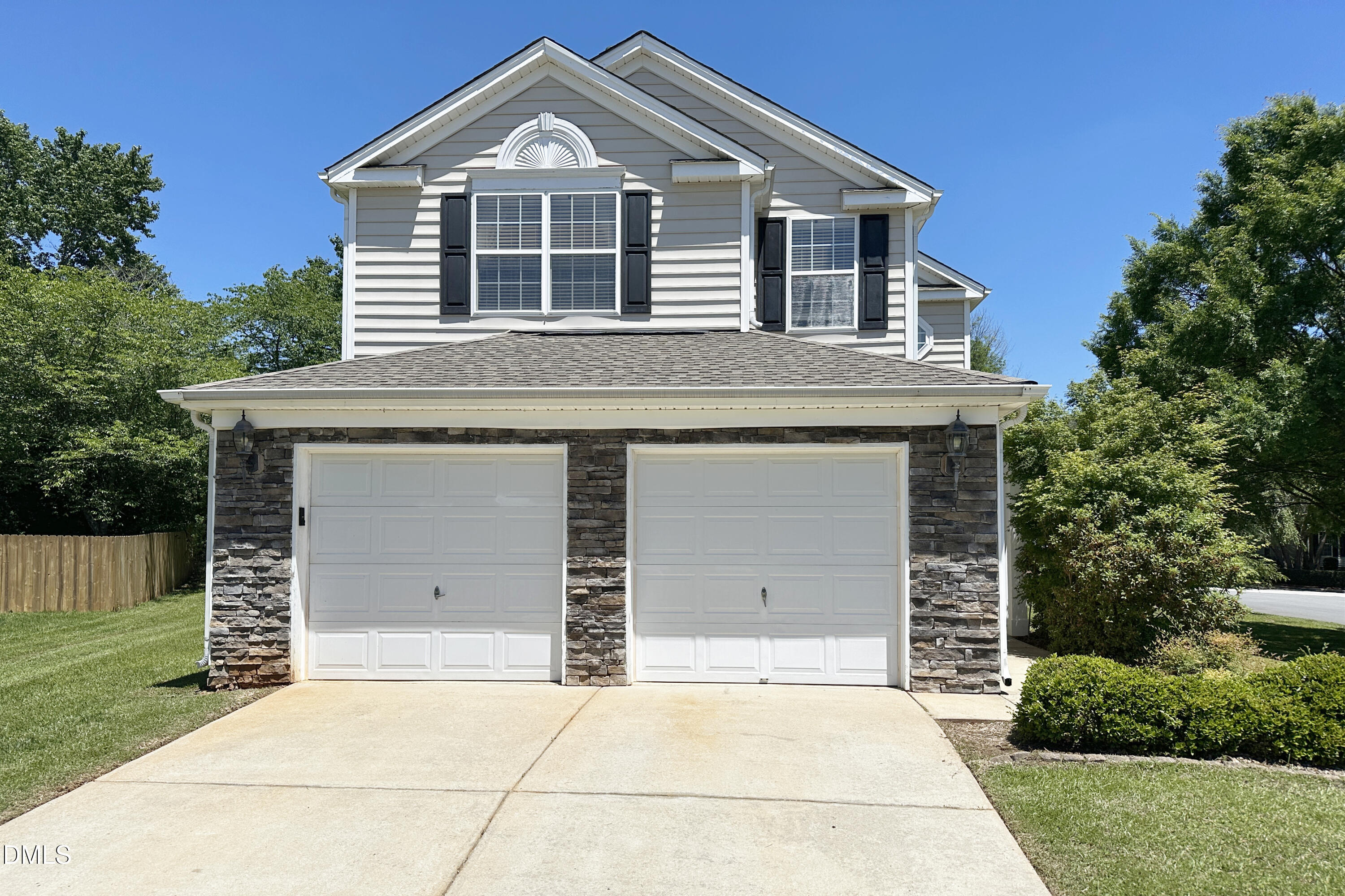 100 Rocca Circle Property Photo 2