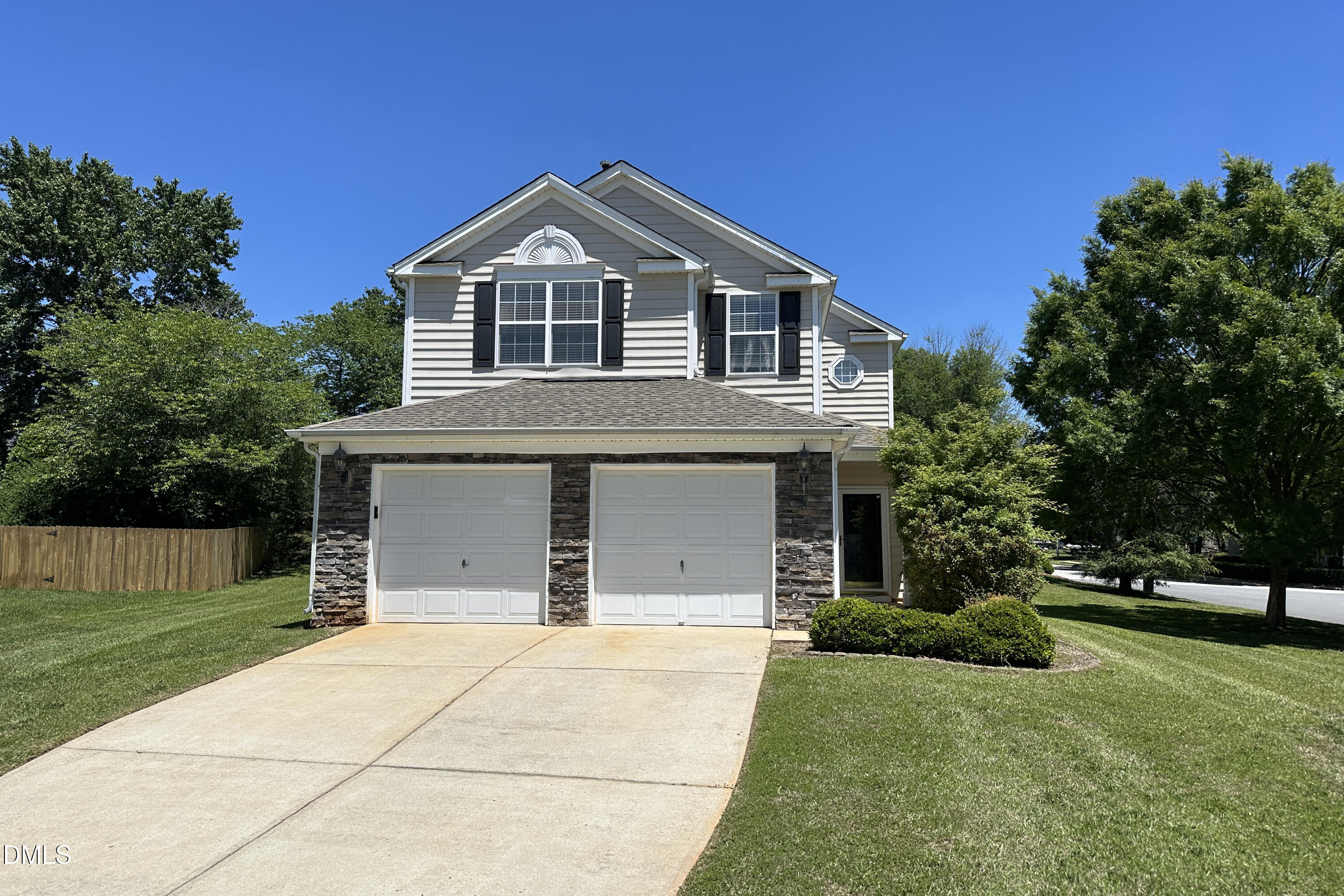 100 Rocca Circle Property Photo 3