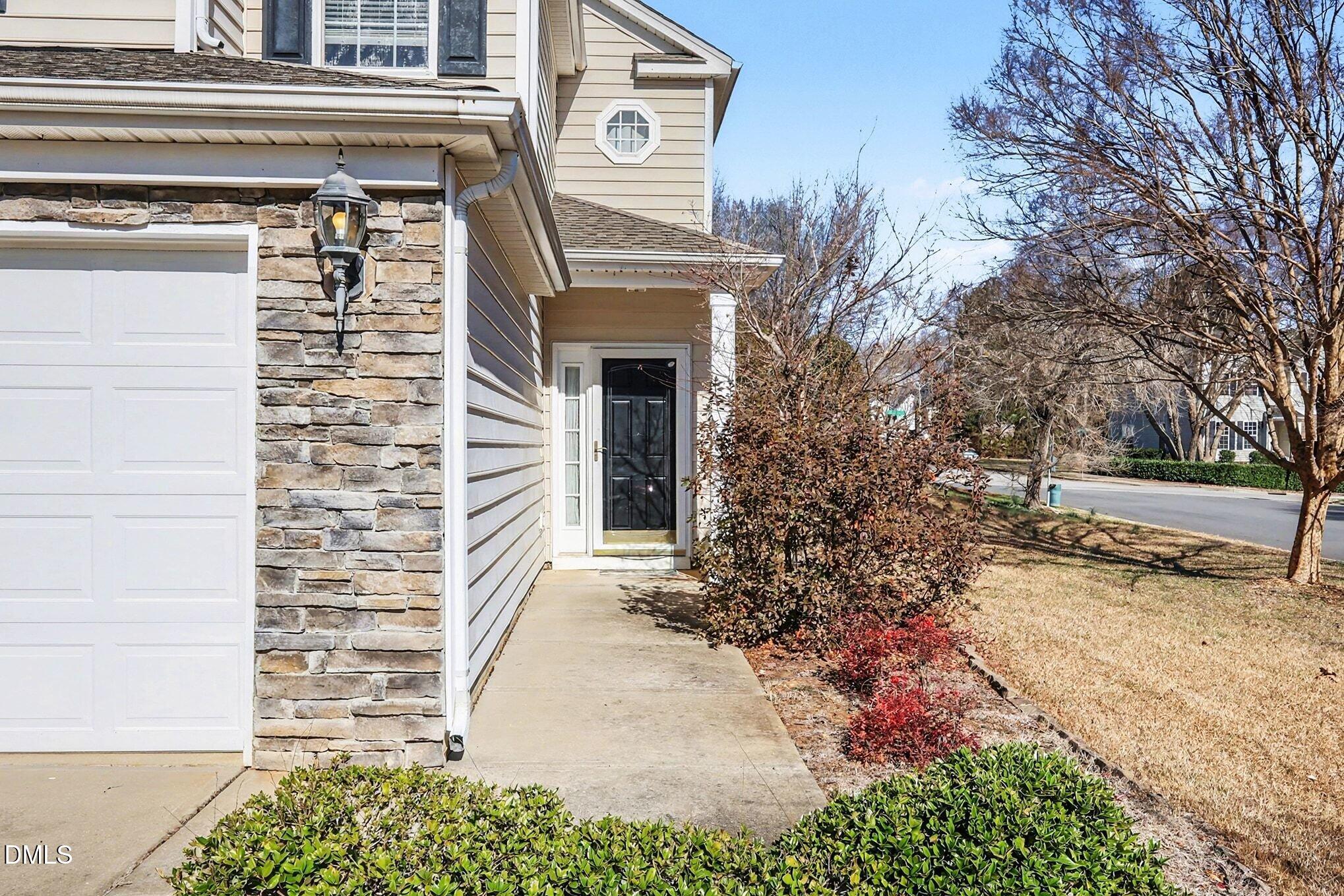 100 Rocca Circle Property Photo 6