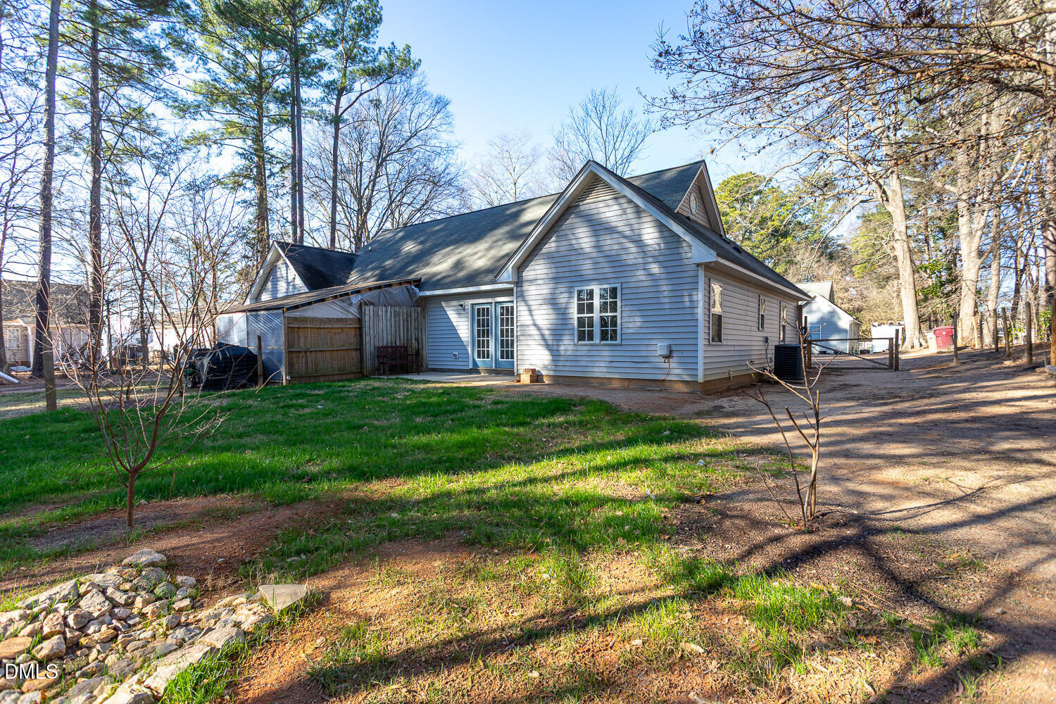 425 Pearce Avenue Property Photo 24