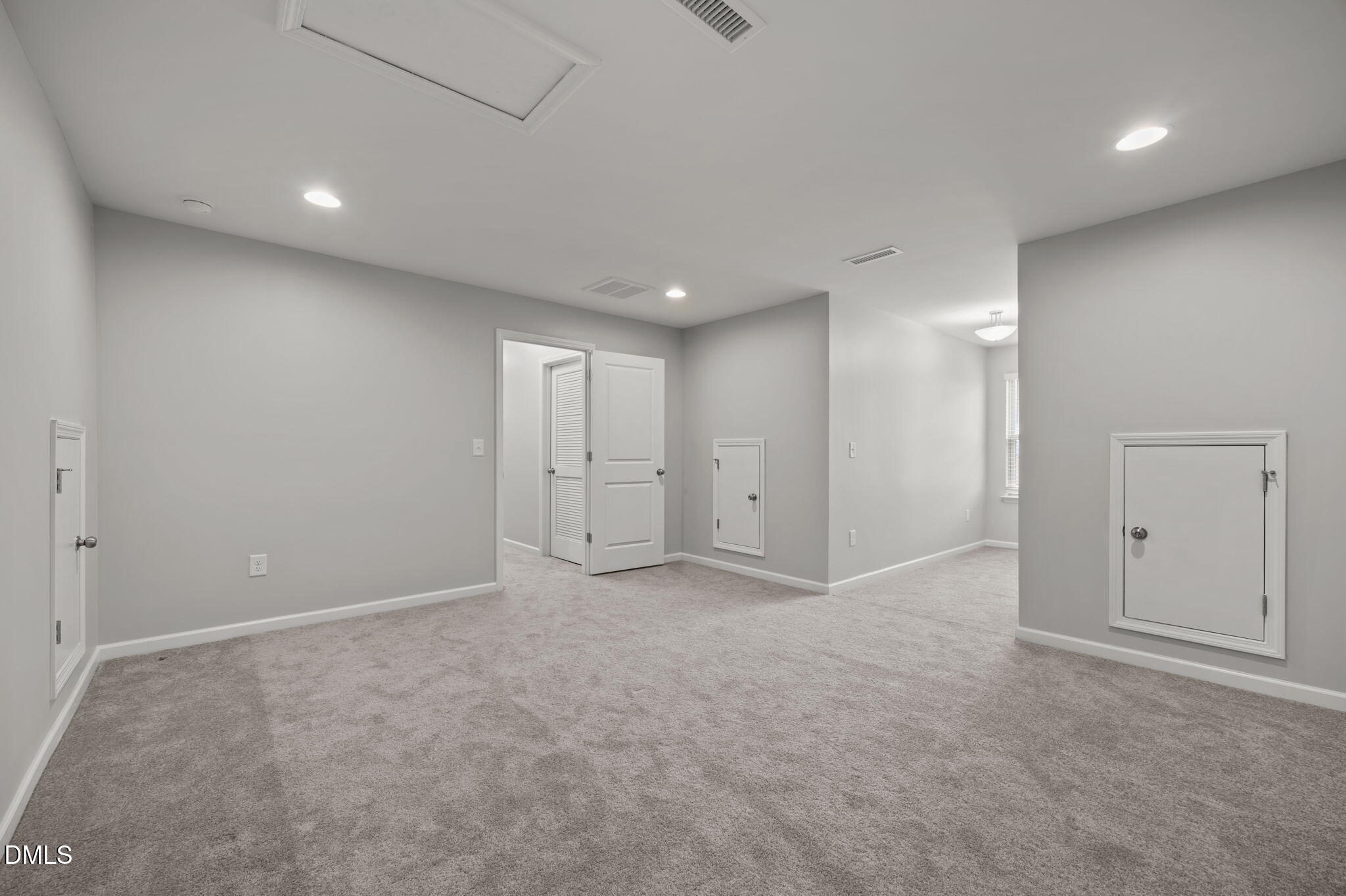 107 Explorer Drive Property Photo 33