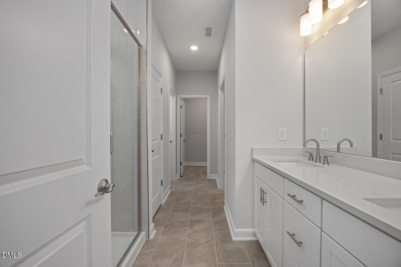 708 Dragonfly Pond Way Property Photo 16
