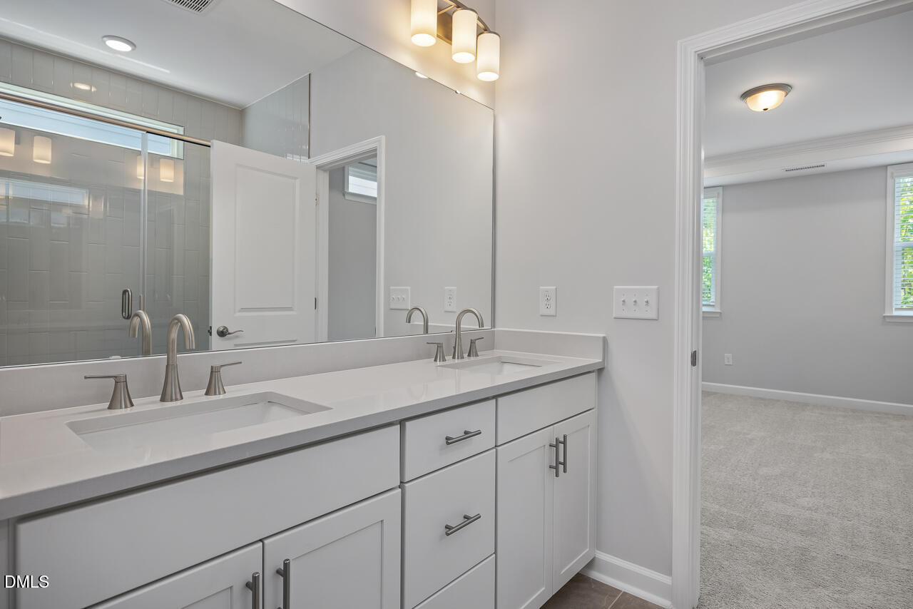 708 Dragonfly Pond Way Property Photo 17