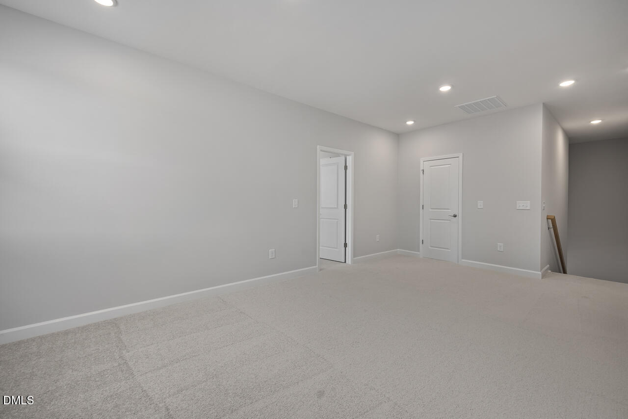 708 Dragonfly Pond Way Property Photo 21