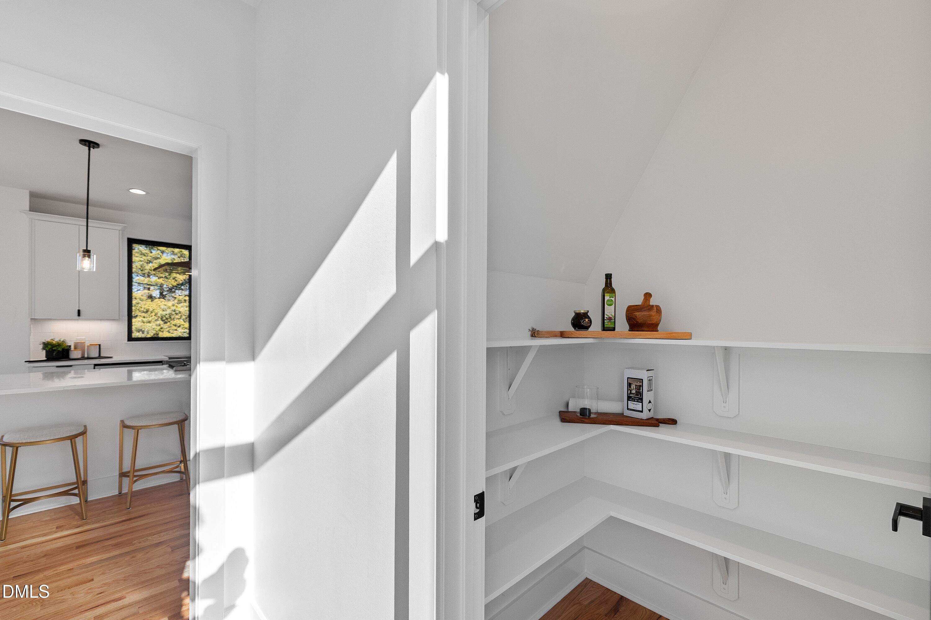 813 N Roxboro Street Property Photo 31