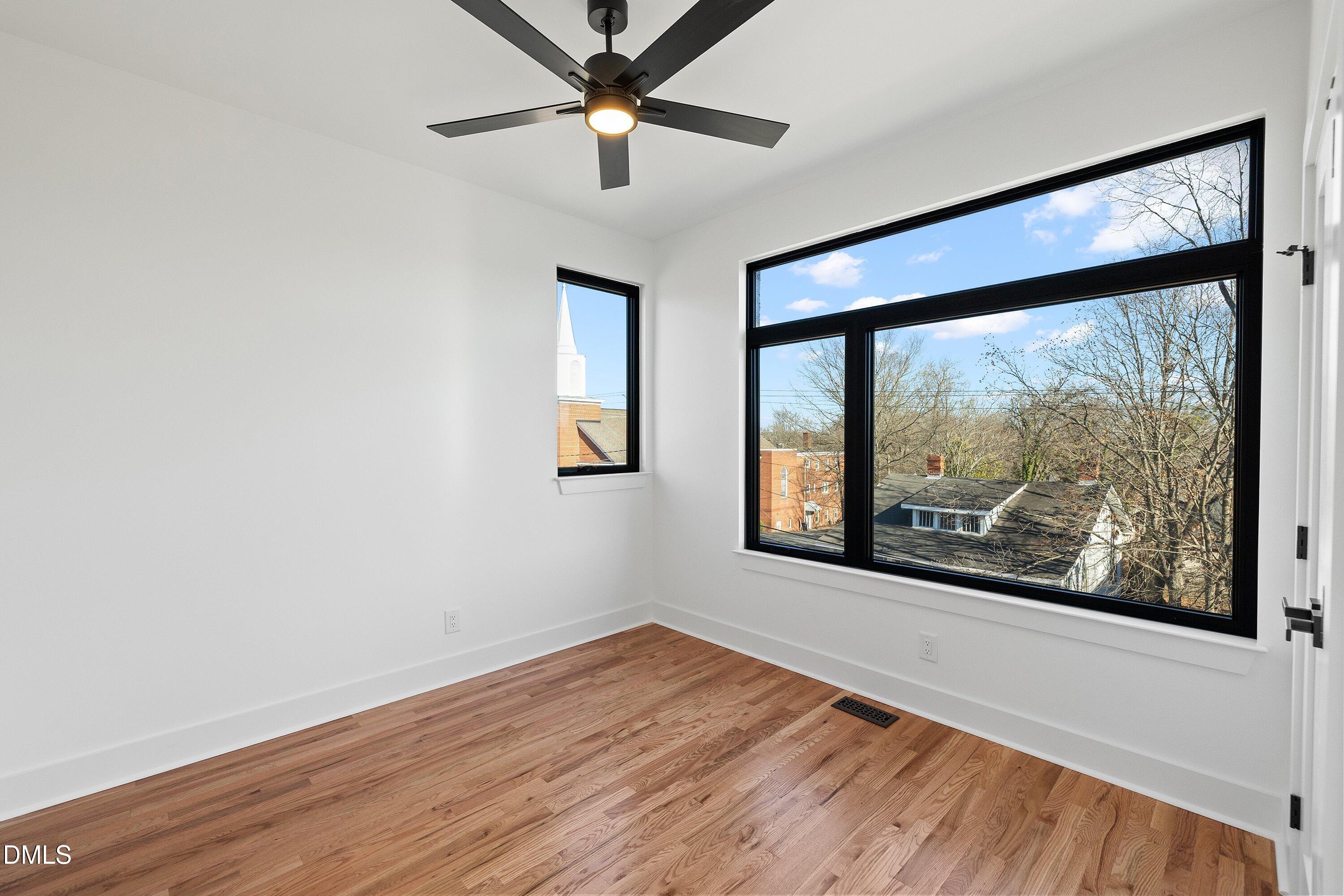 813 N Roxboro Street Property Photo 52