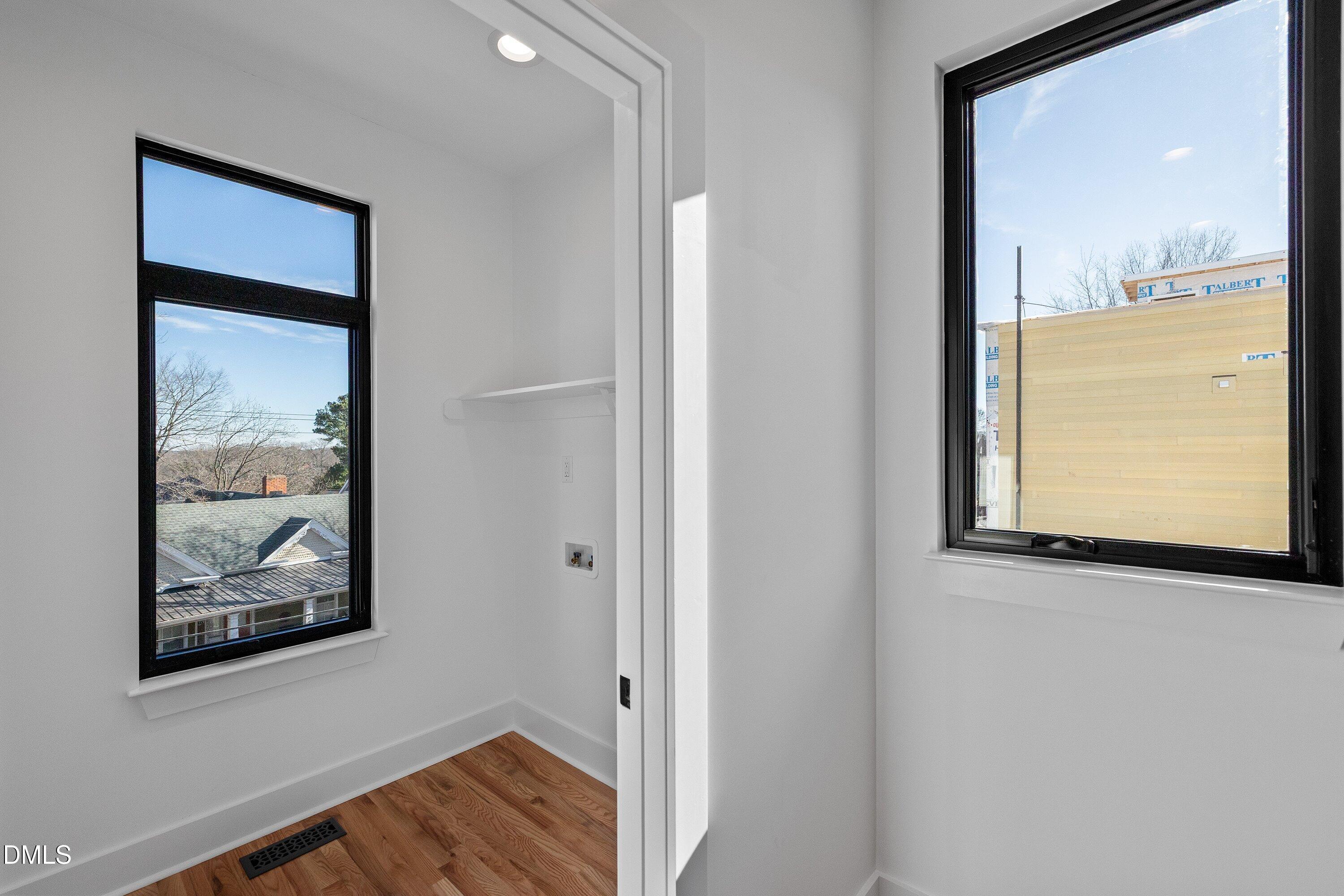 813 N Roxboro Street Property Photo 57