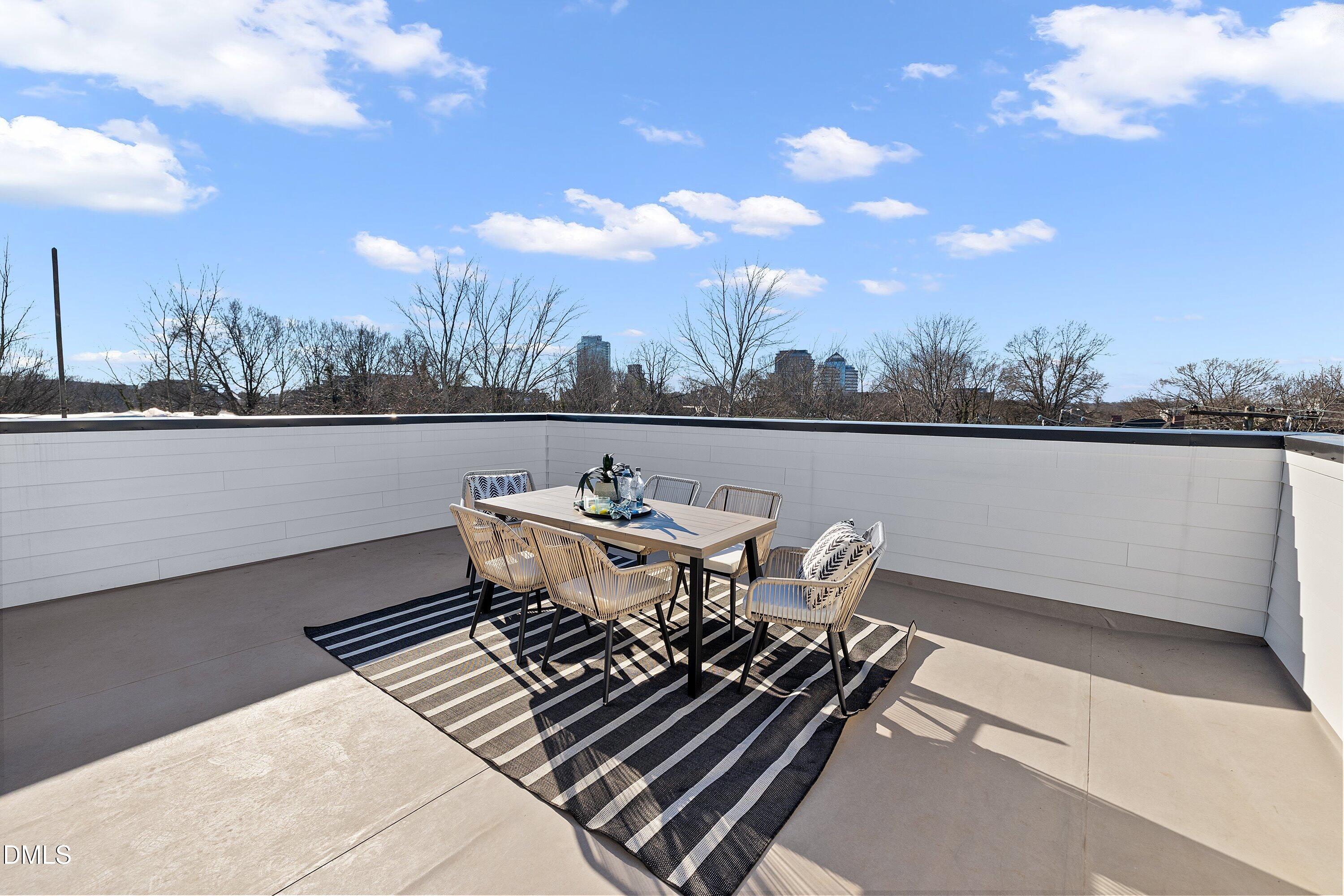 813 N Roxboro Street Property Photo 62