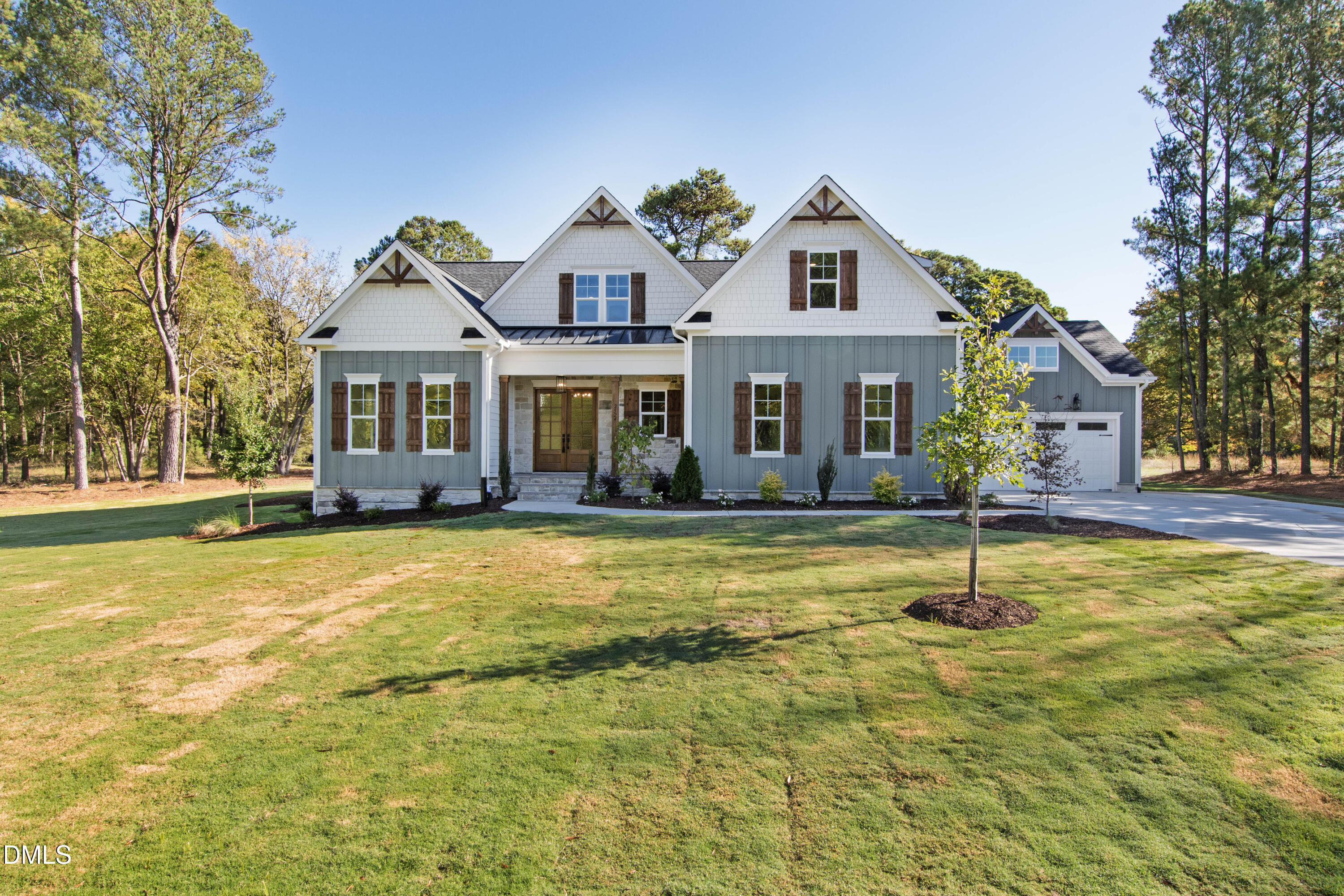 2524 Rosslare Pond Trail Property Photo 1