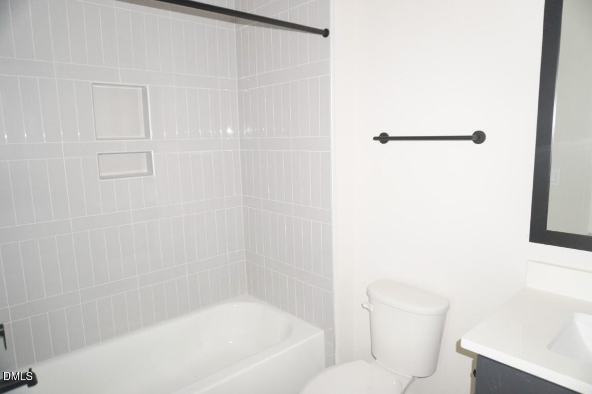 2524 Rosslare Pond Trail Property Photo 19