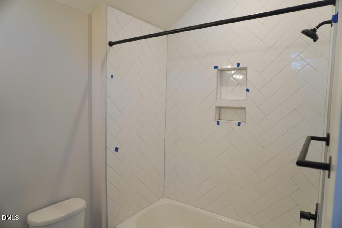 2524 Rosslare Pond Trail Property Photo 25