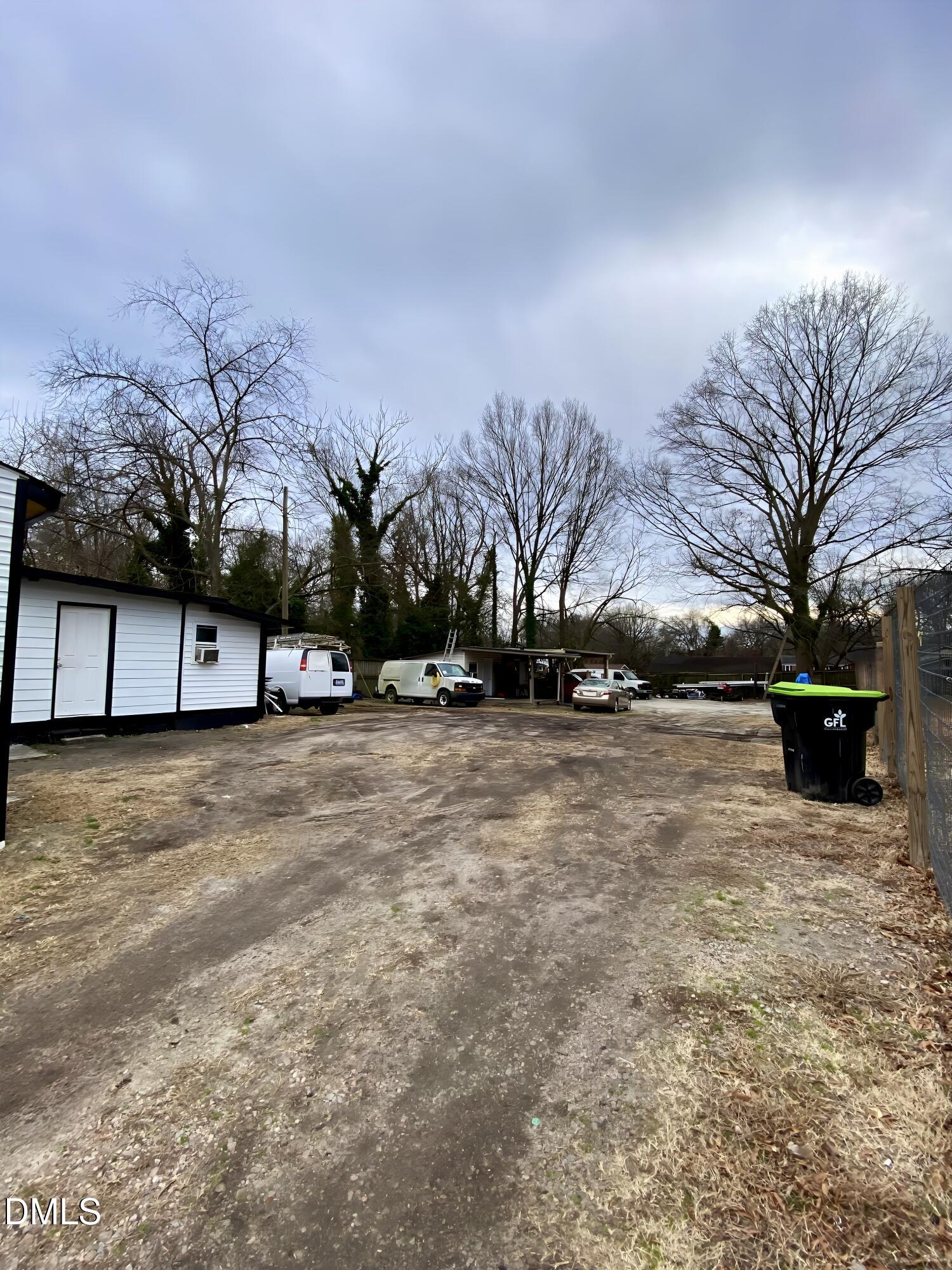 332 Chavasse Avenue Property Photo 8