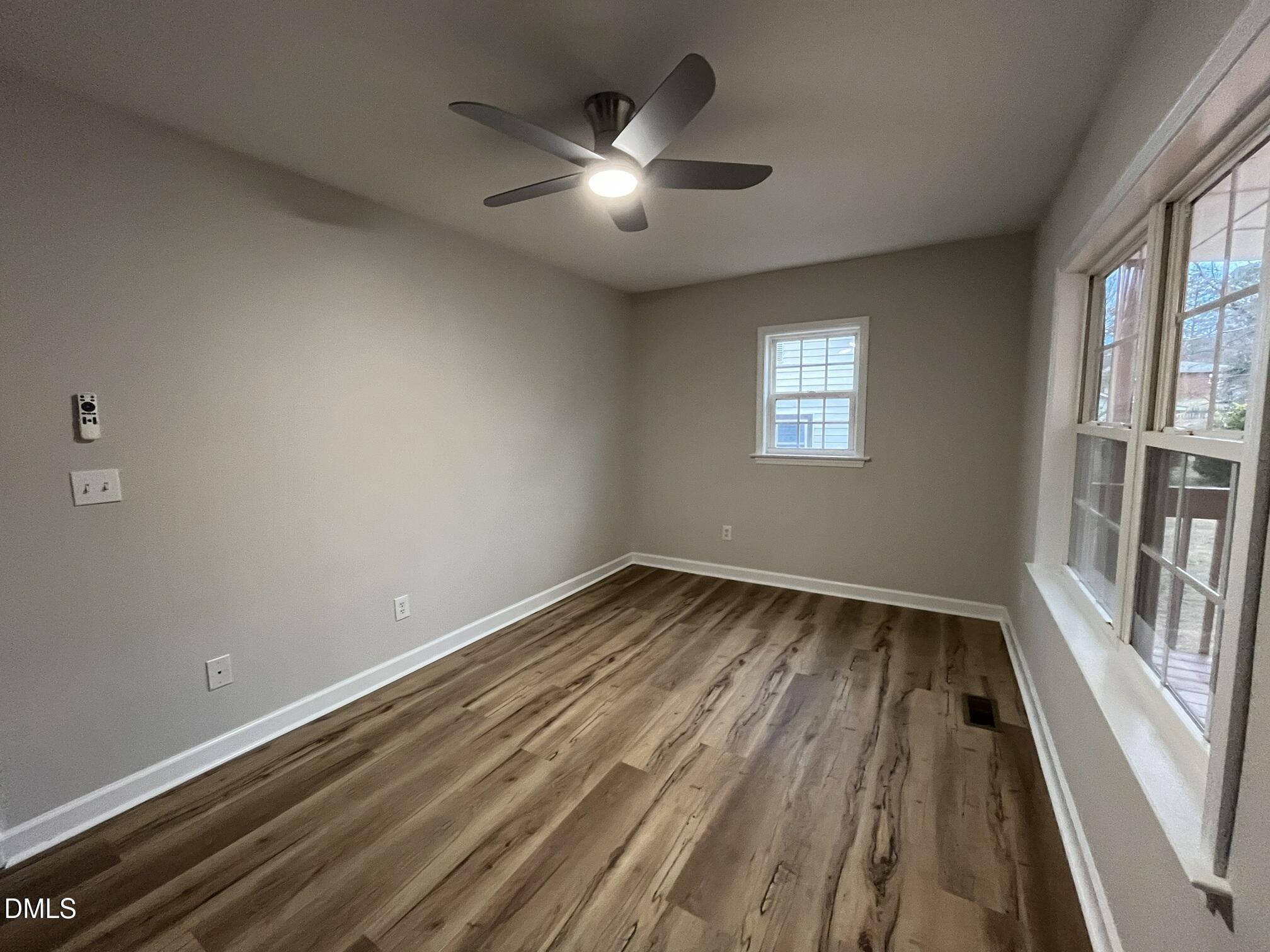 4410 Poplar Drive Property Photo 9