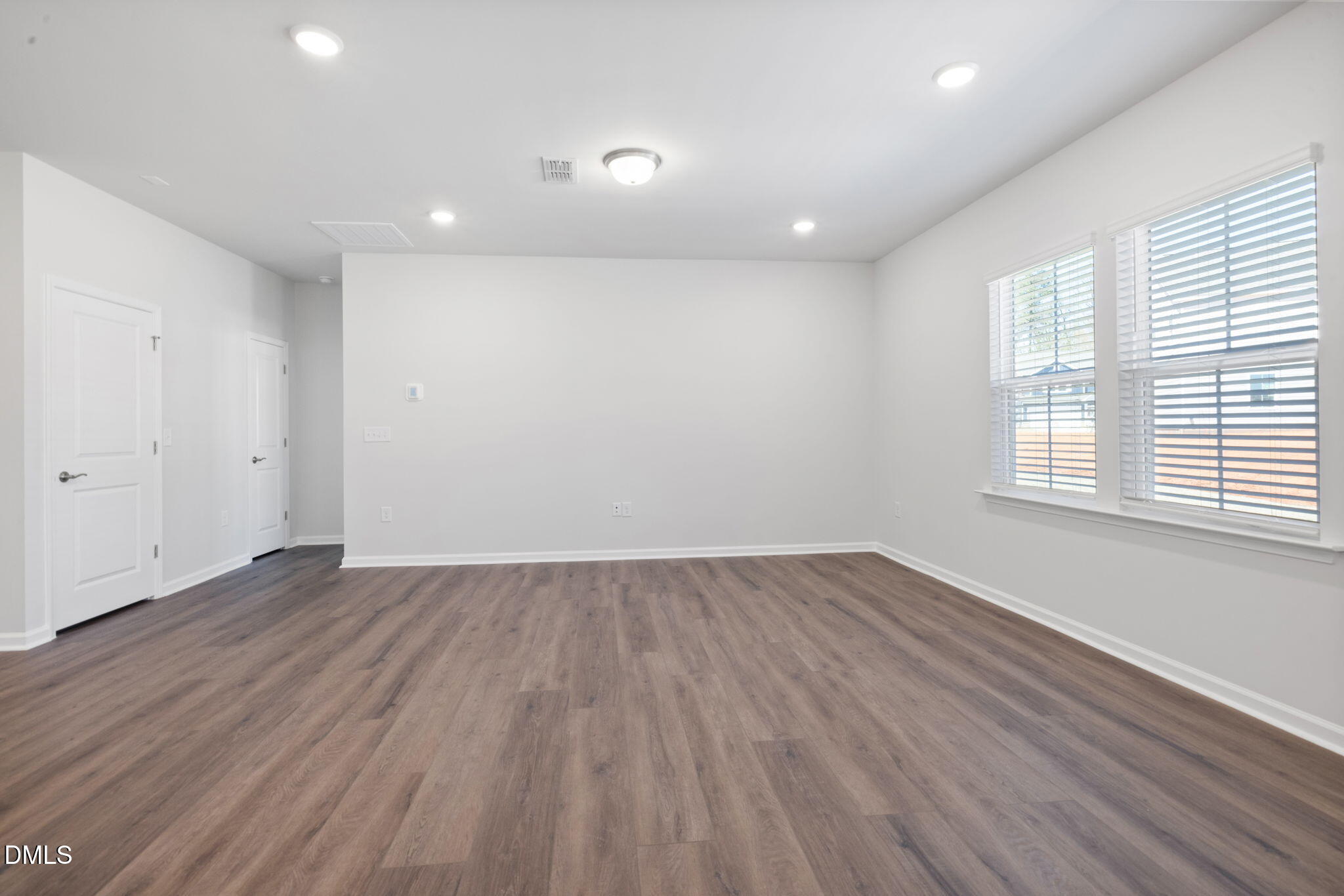348 Broomside Avenue Property Photo 9