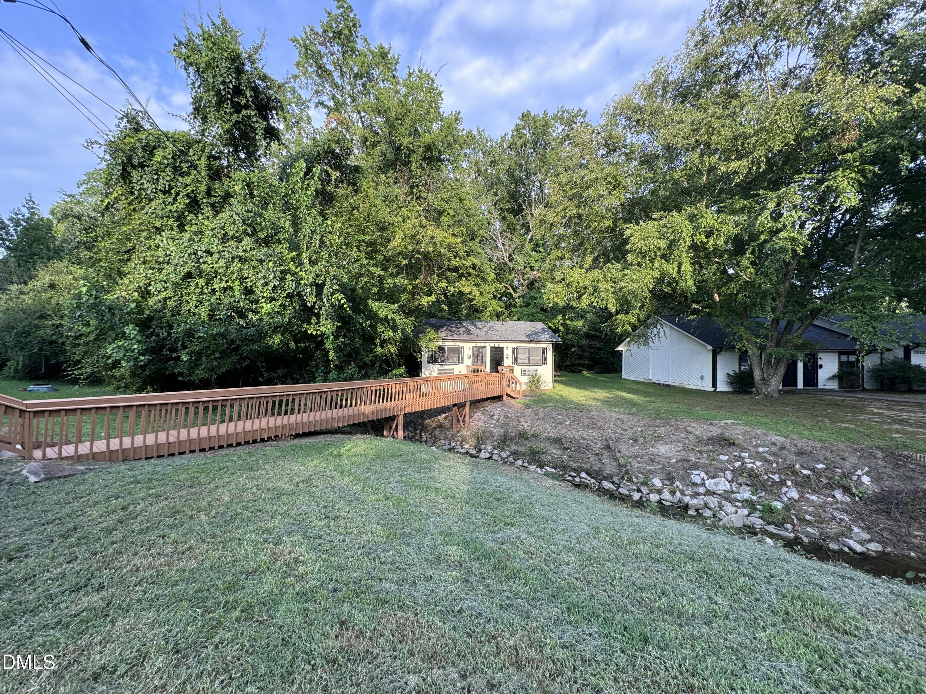 1014 Sedgefield Street Property Photo 2