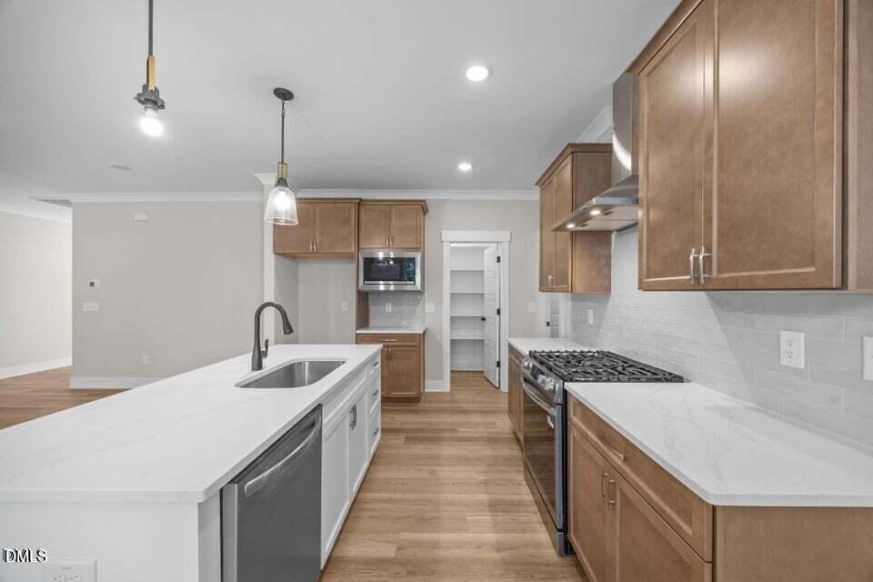 1130 Brookfield Drive Property Photo 3