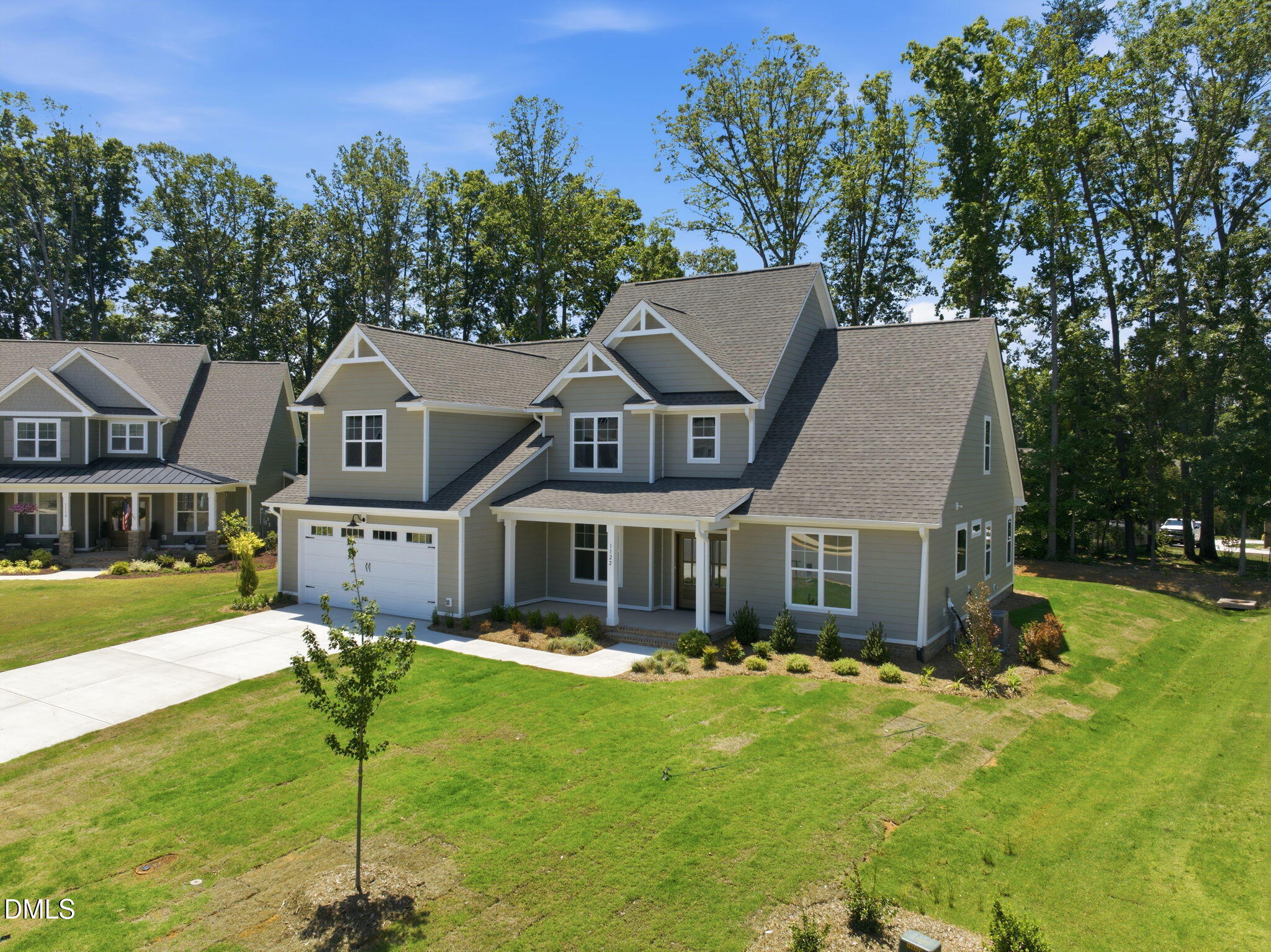 1122 Brookfield Drive Property Photo 3