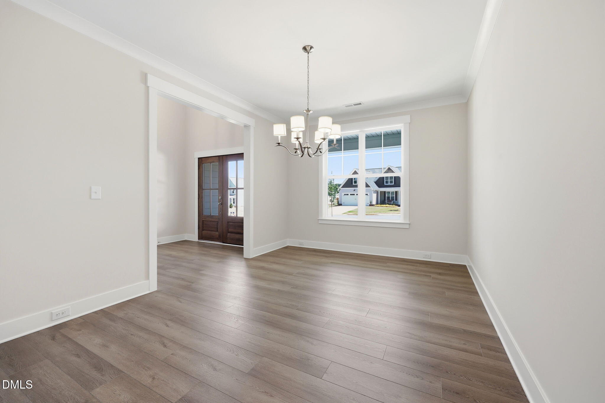 1122 Brookfield Drive Property Photo 6