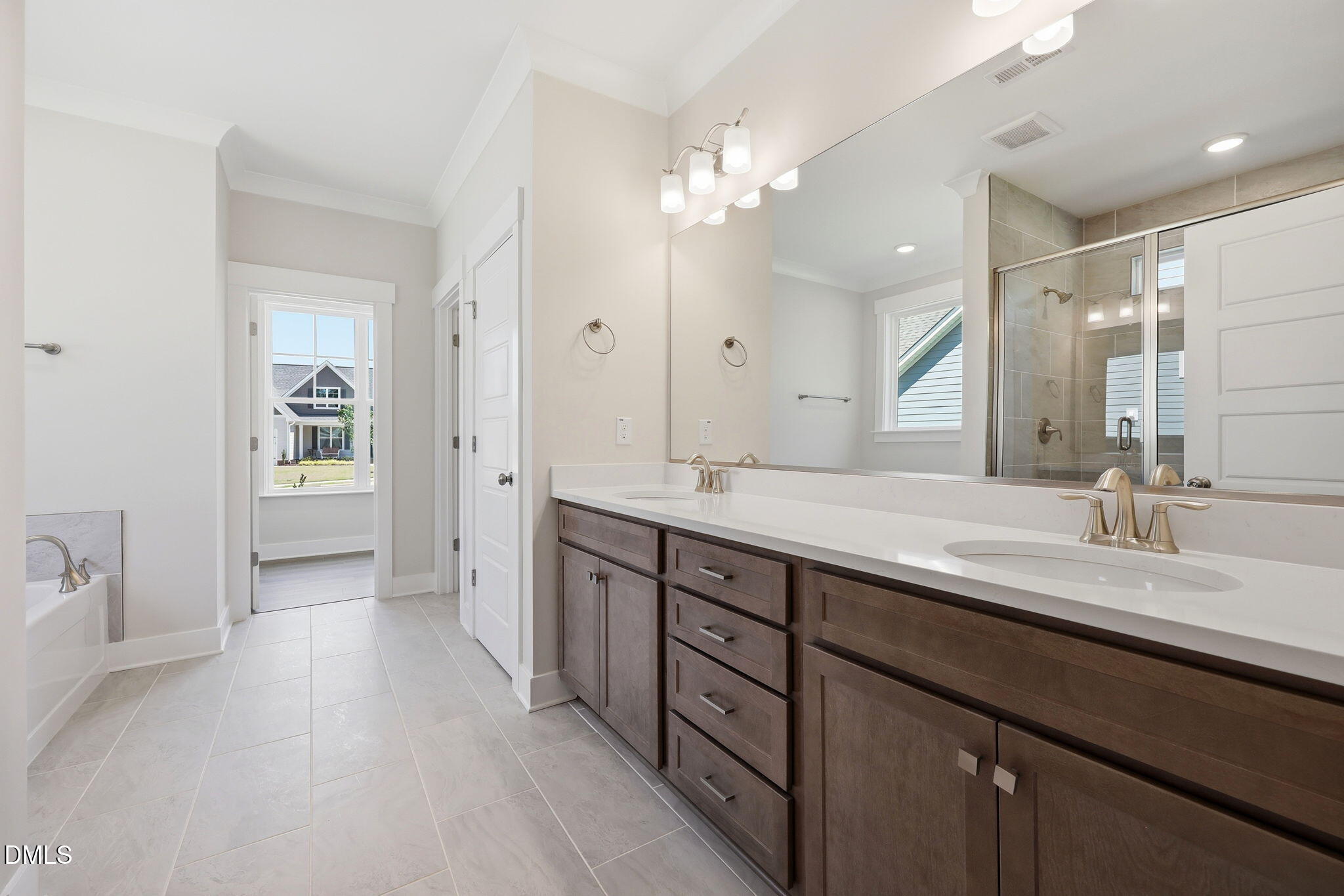 1122 Brookfield Drive Property Photo 15