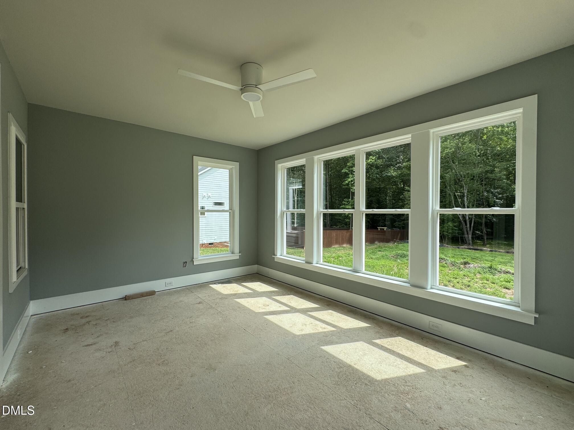 935 Lynch Road Property Photo 13