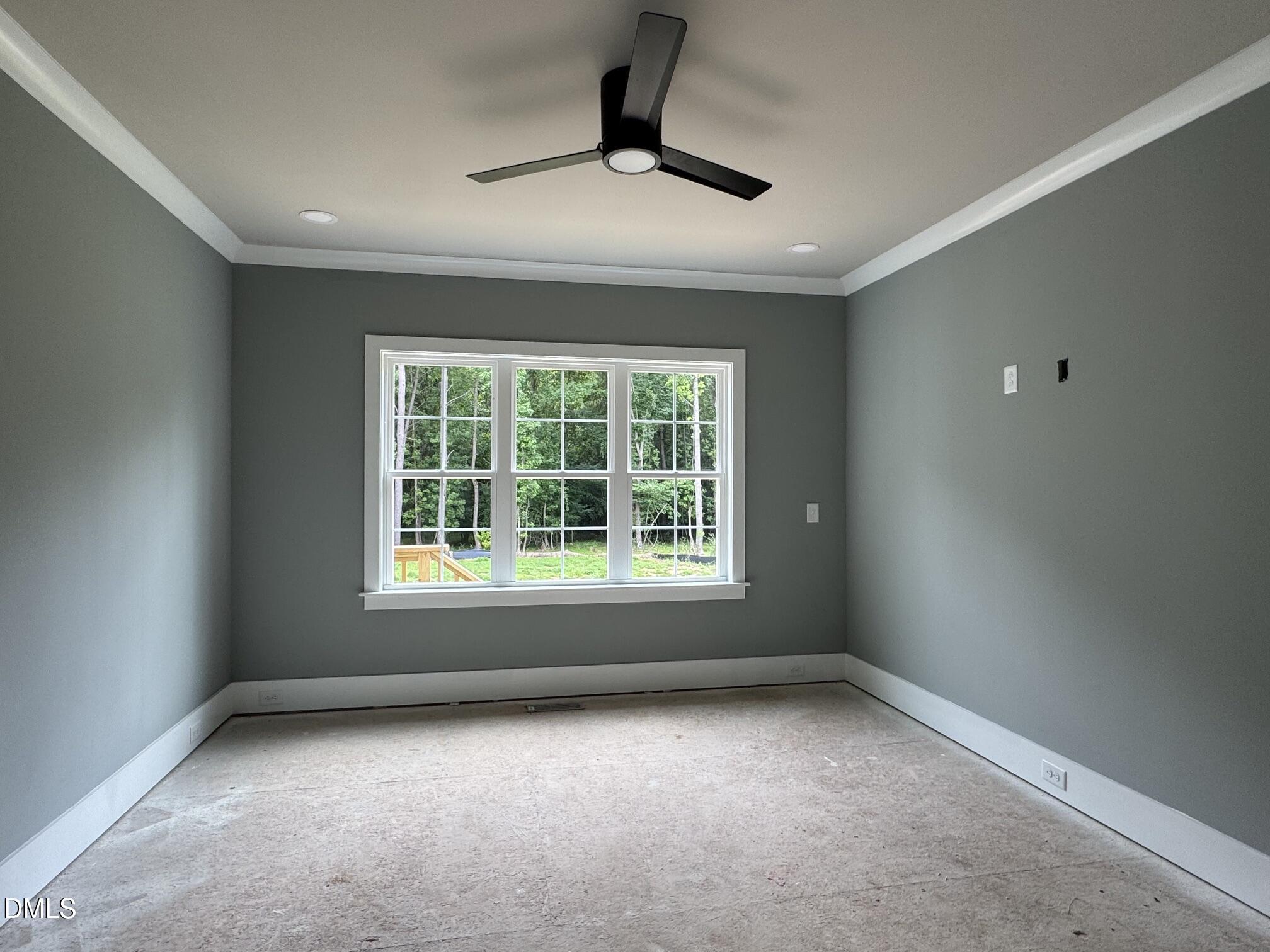 935 Lynch Road Property Photo 14