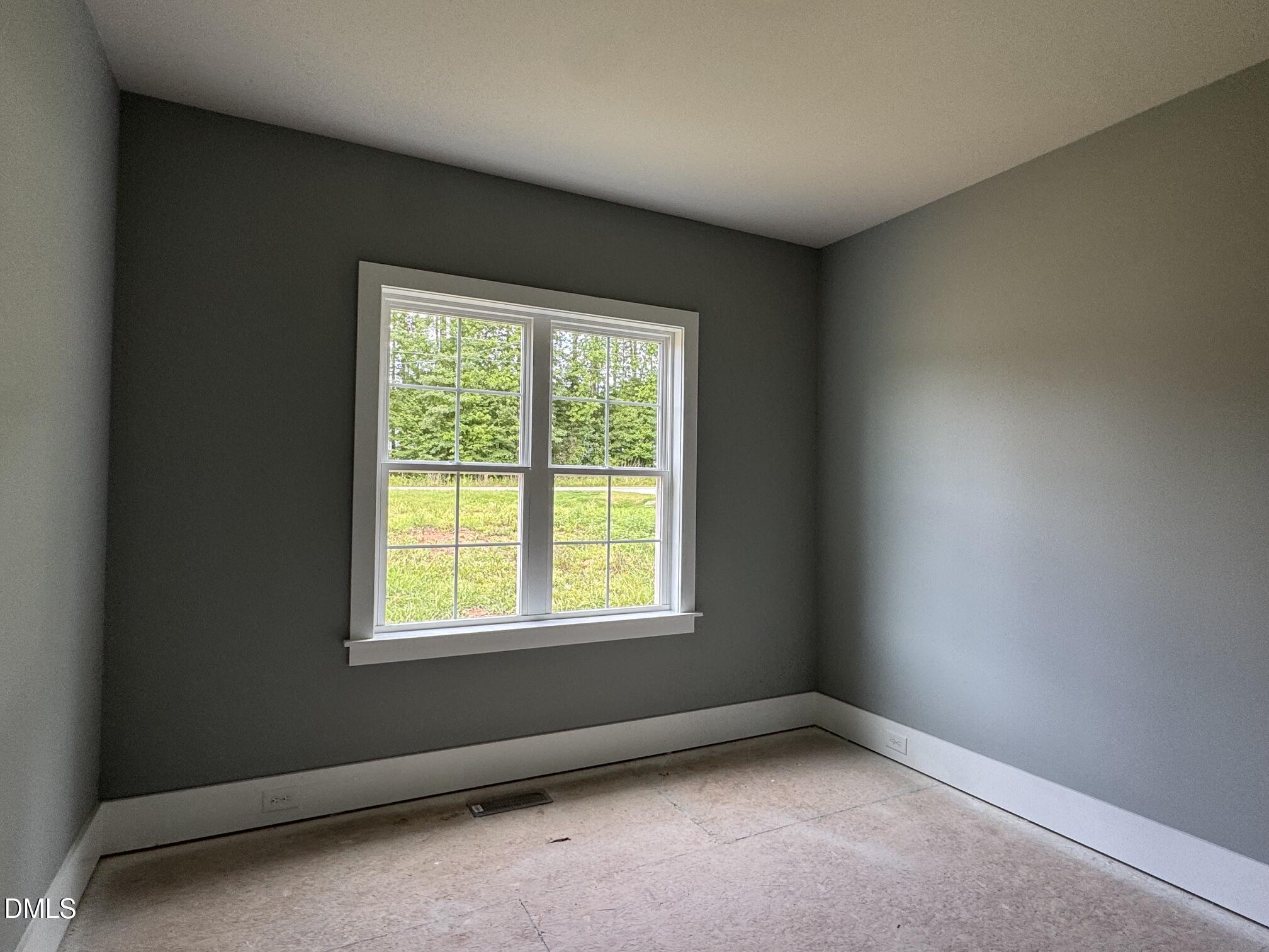 935 Lynch Road Property Photo 17
