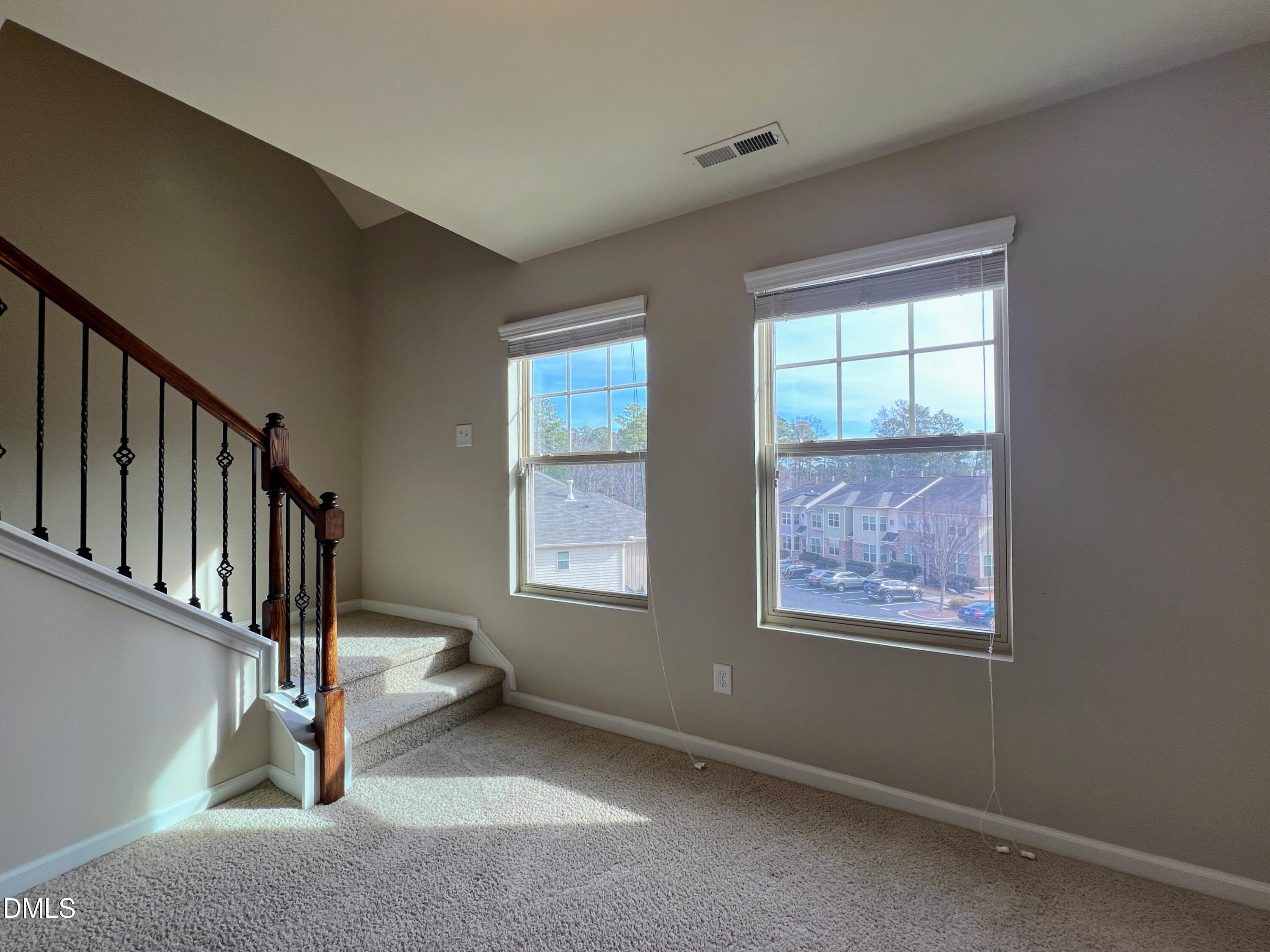 15 Pilatus Drive Property Photo 11