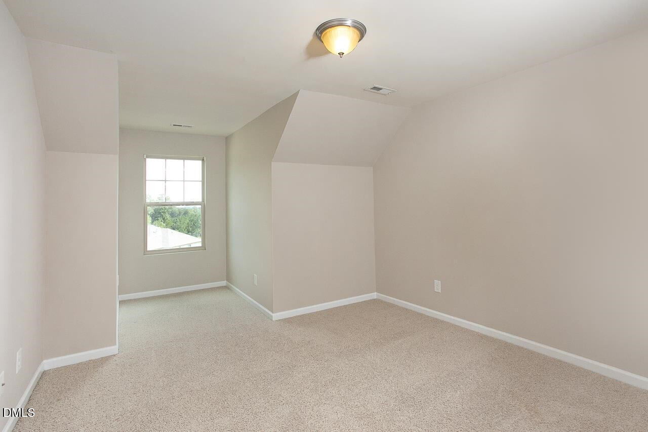 15 Pilatus Drive Property Photo 19