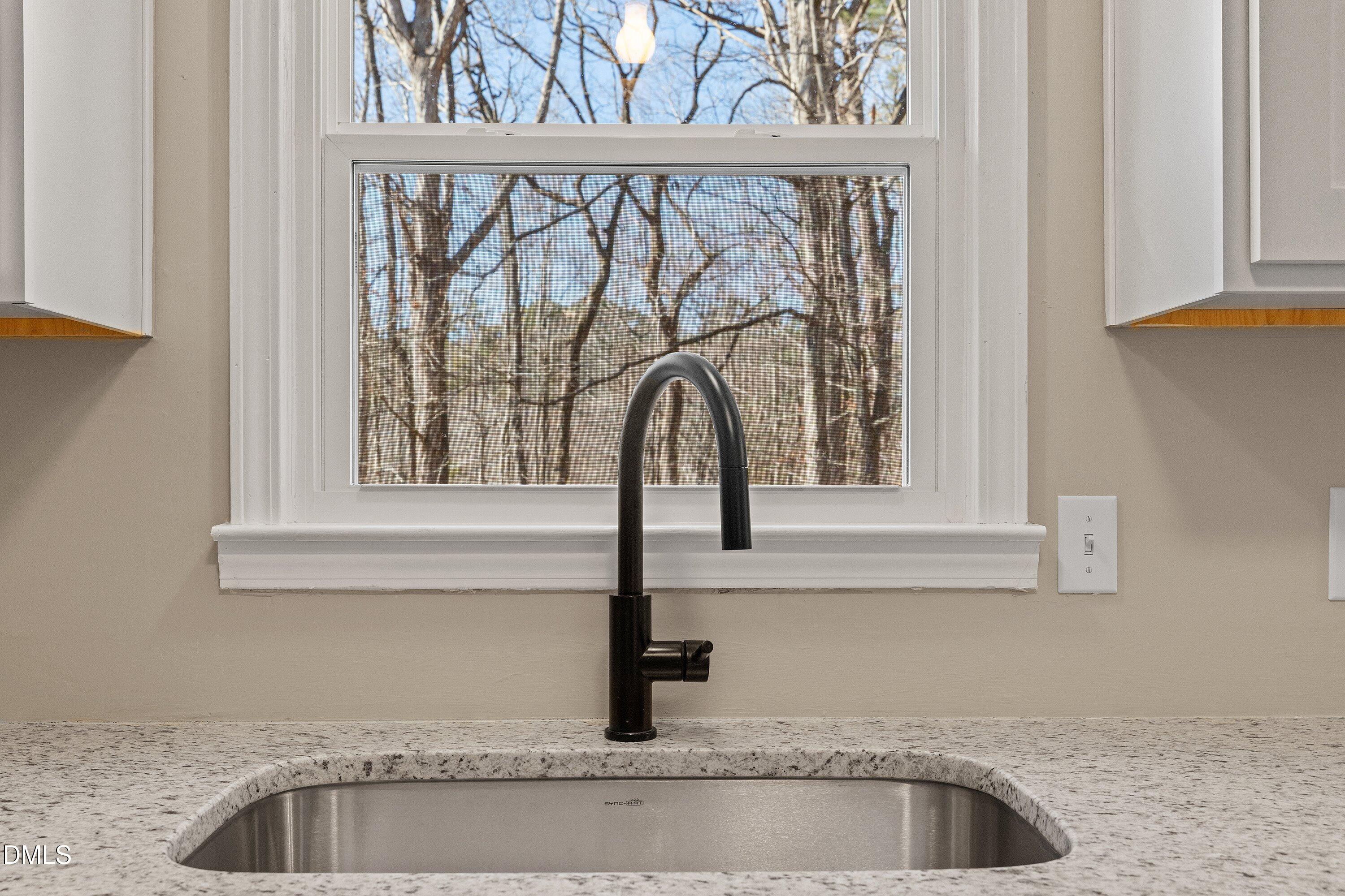 113 Chatham Court Property Photo 18