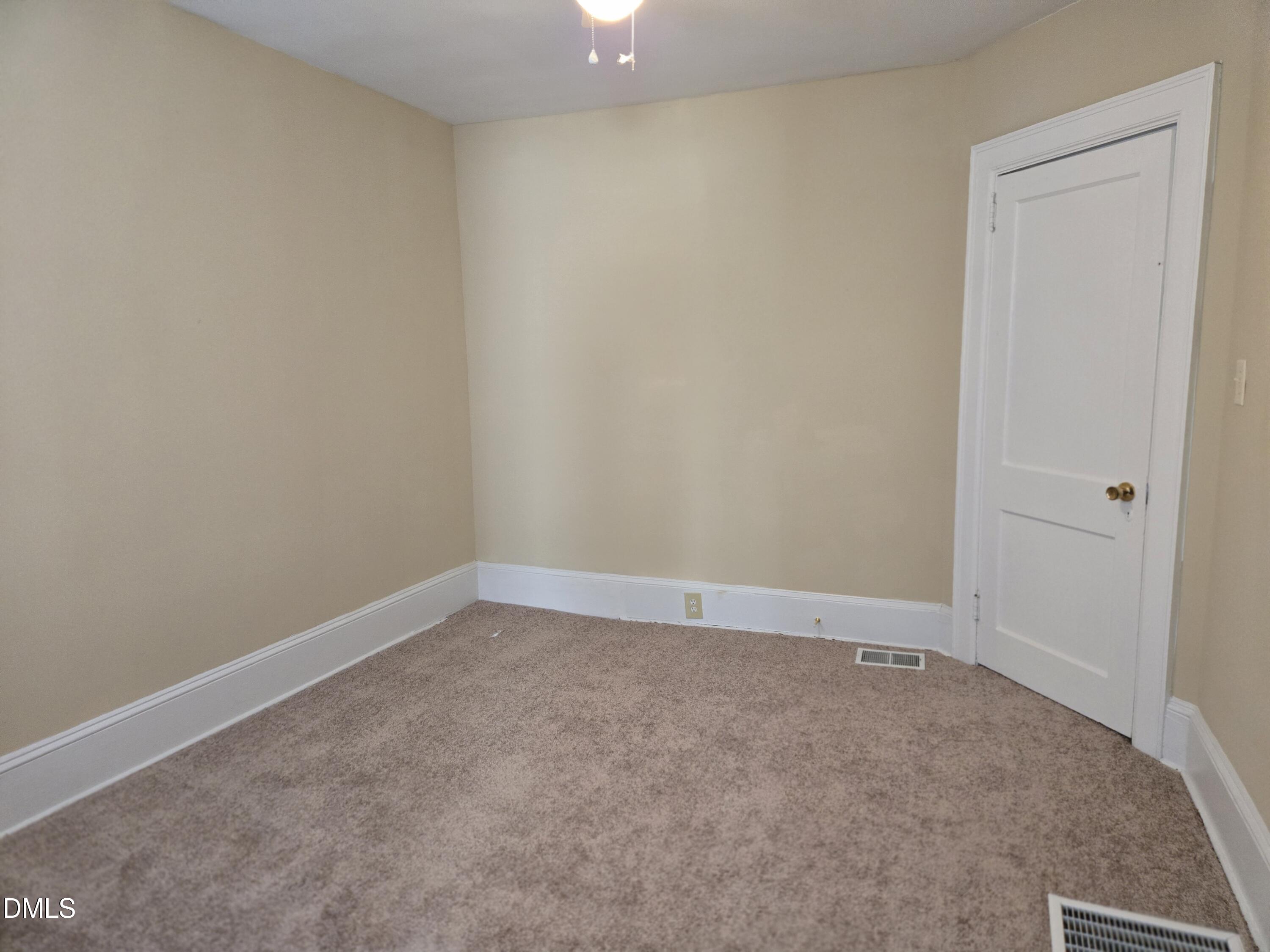 205 N Smithfield Road Property Photo 5