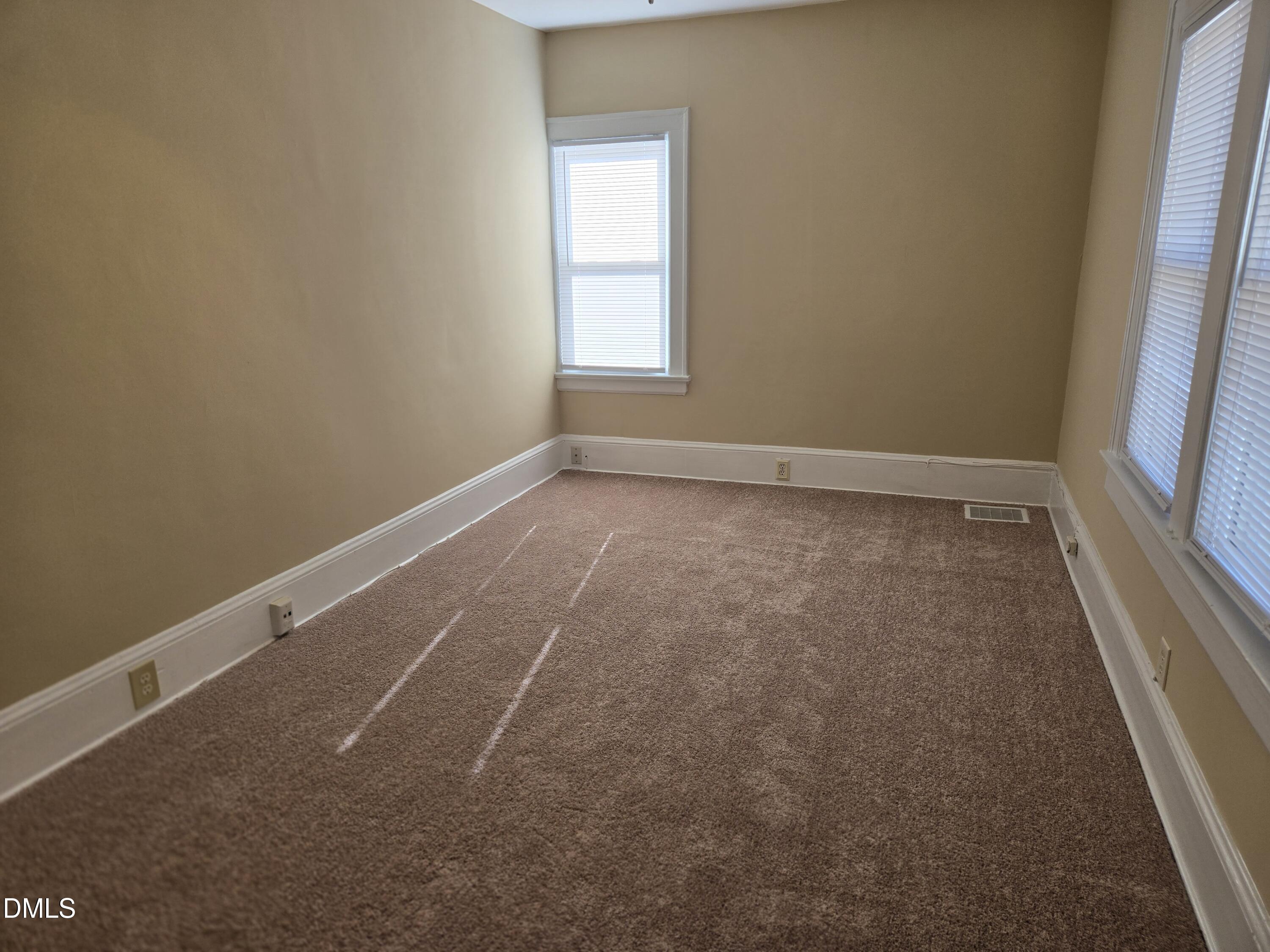 205 N Smithfield Road Property Photo 6