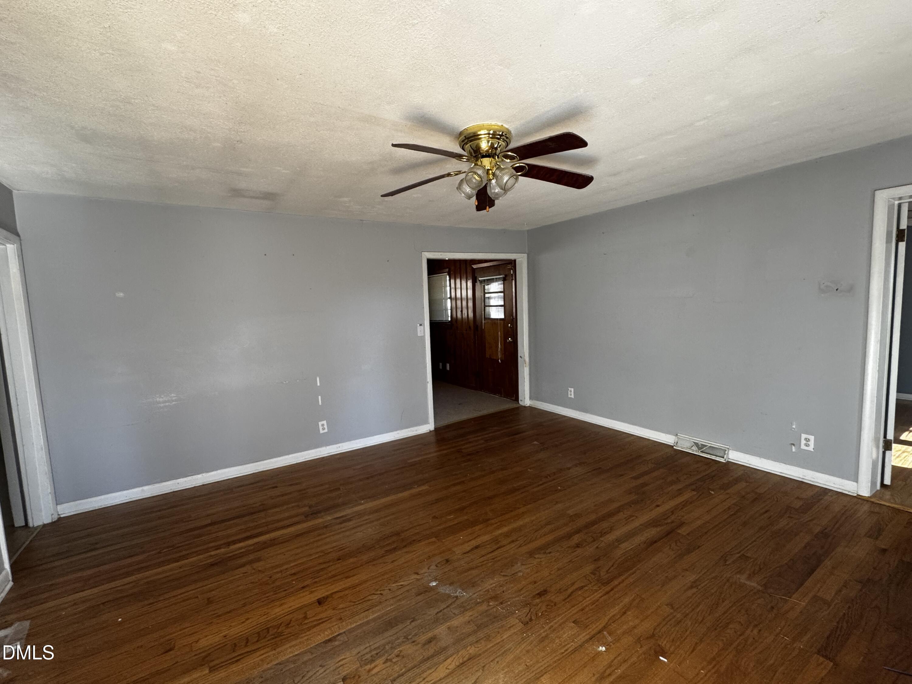 102 Hartley Drive Property Photo 2