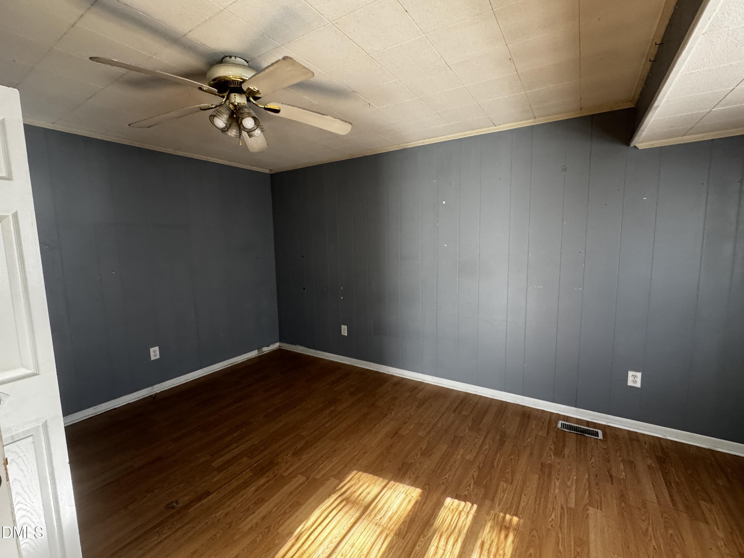 102 Hartley Drive Property Photo 4