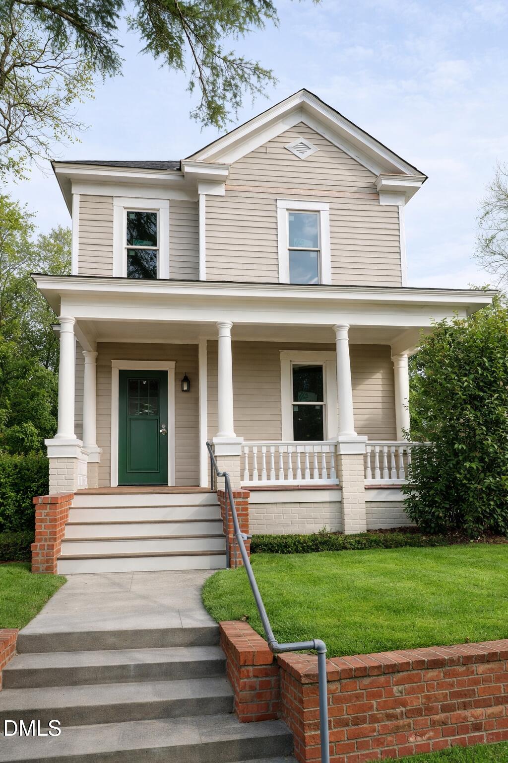 403 Park Avenue Property Photo 1