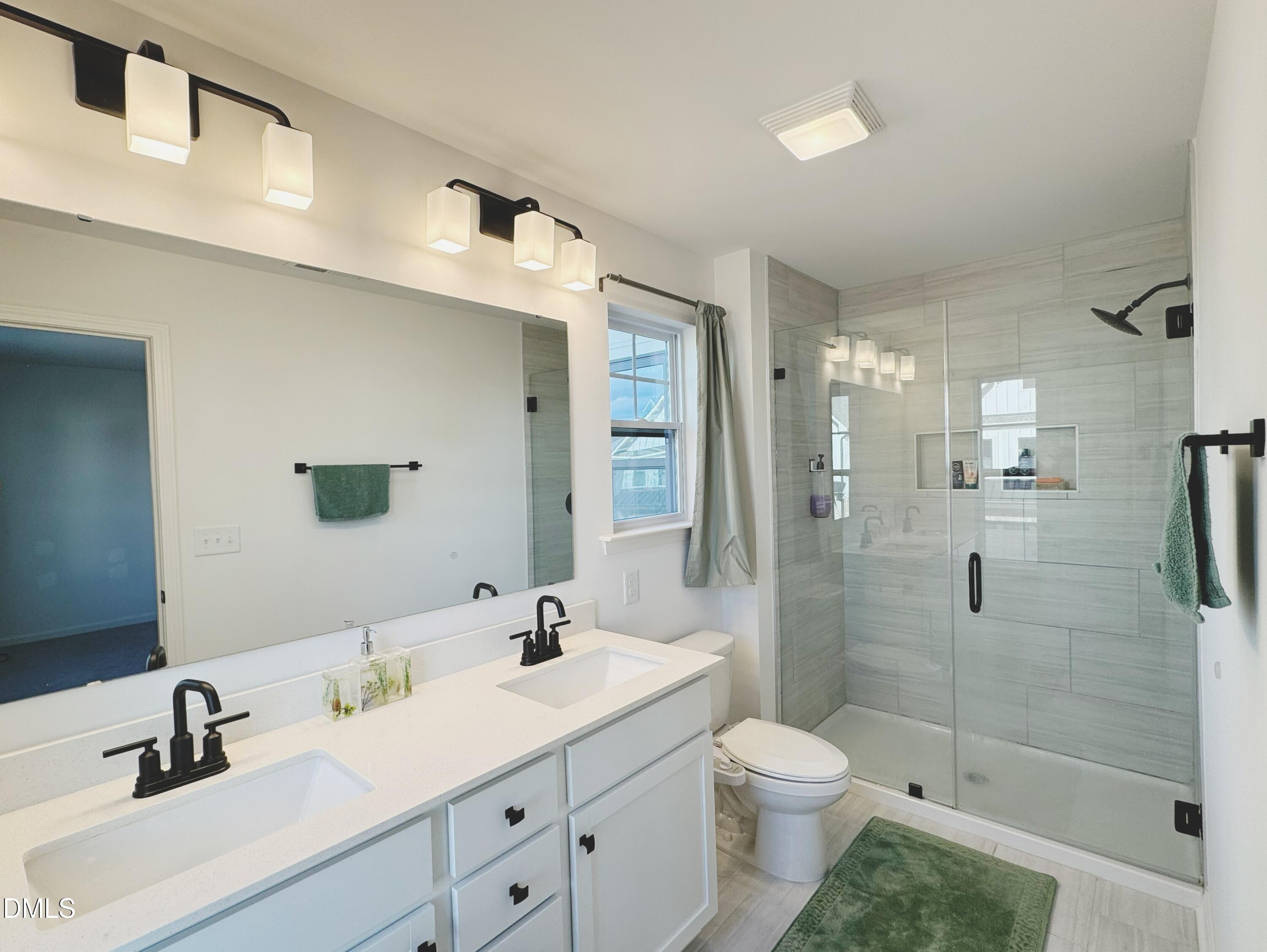 106 Periwinkle Place Property Photo 13