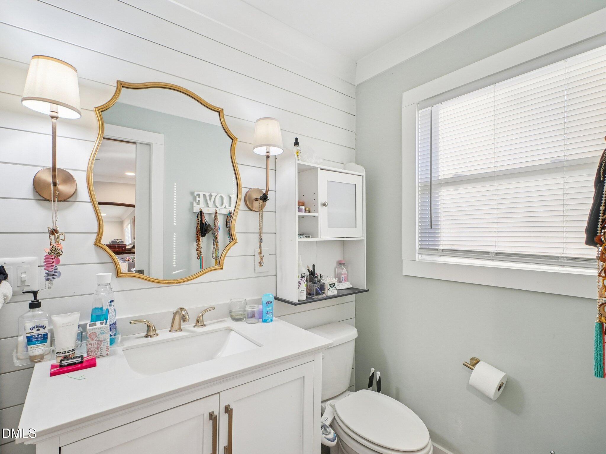 8024 Deer Meadow Drive Property Photo 13
