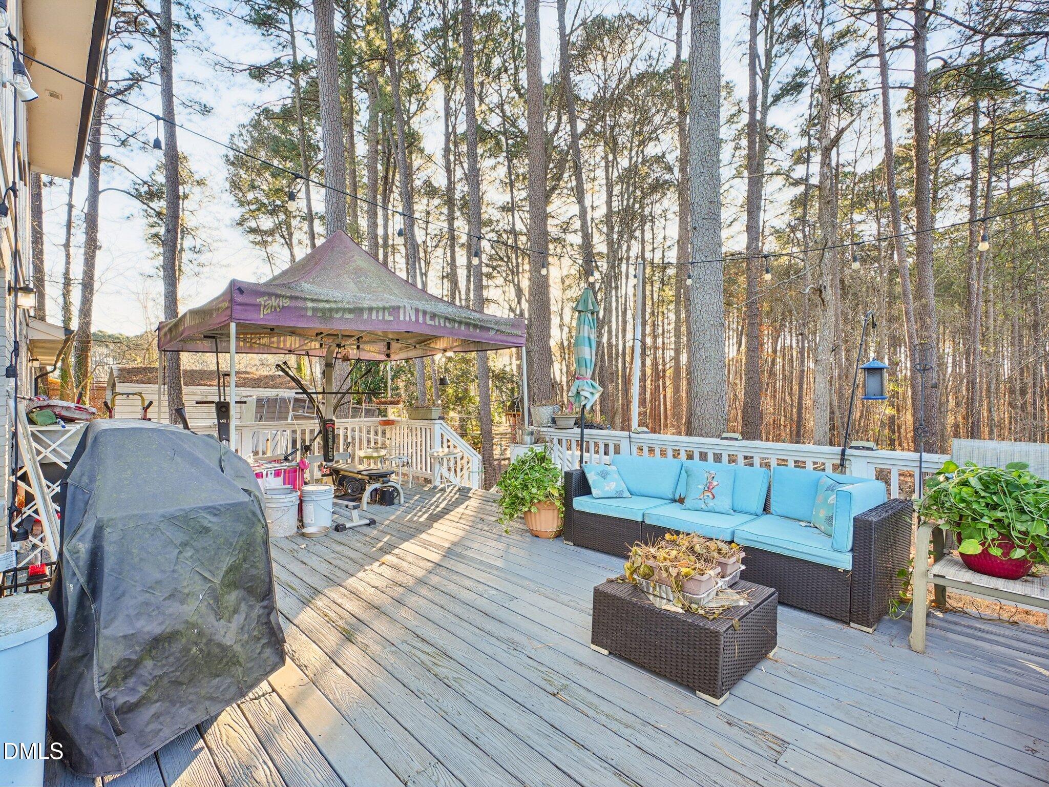 8024 Deer Meadow Drive Property Photo 21